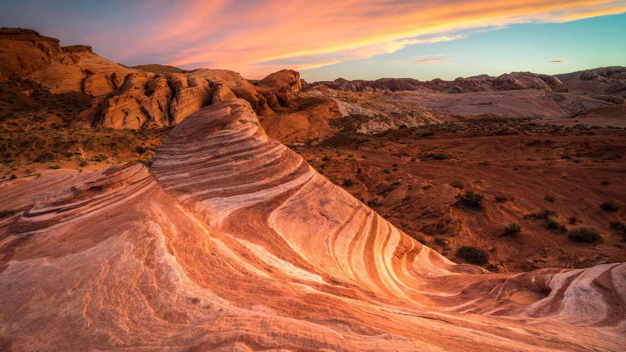 Brown Rock Formation Under Blue Sky During Daytime. Wallpaper in 1280x720 Resolution