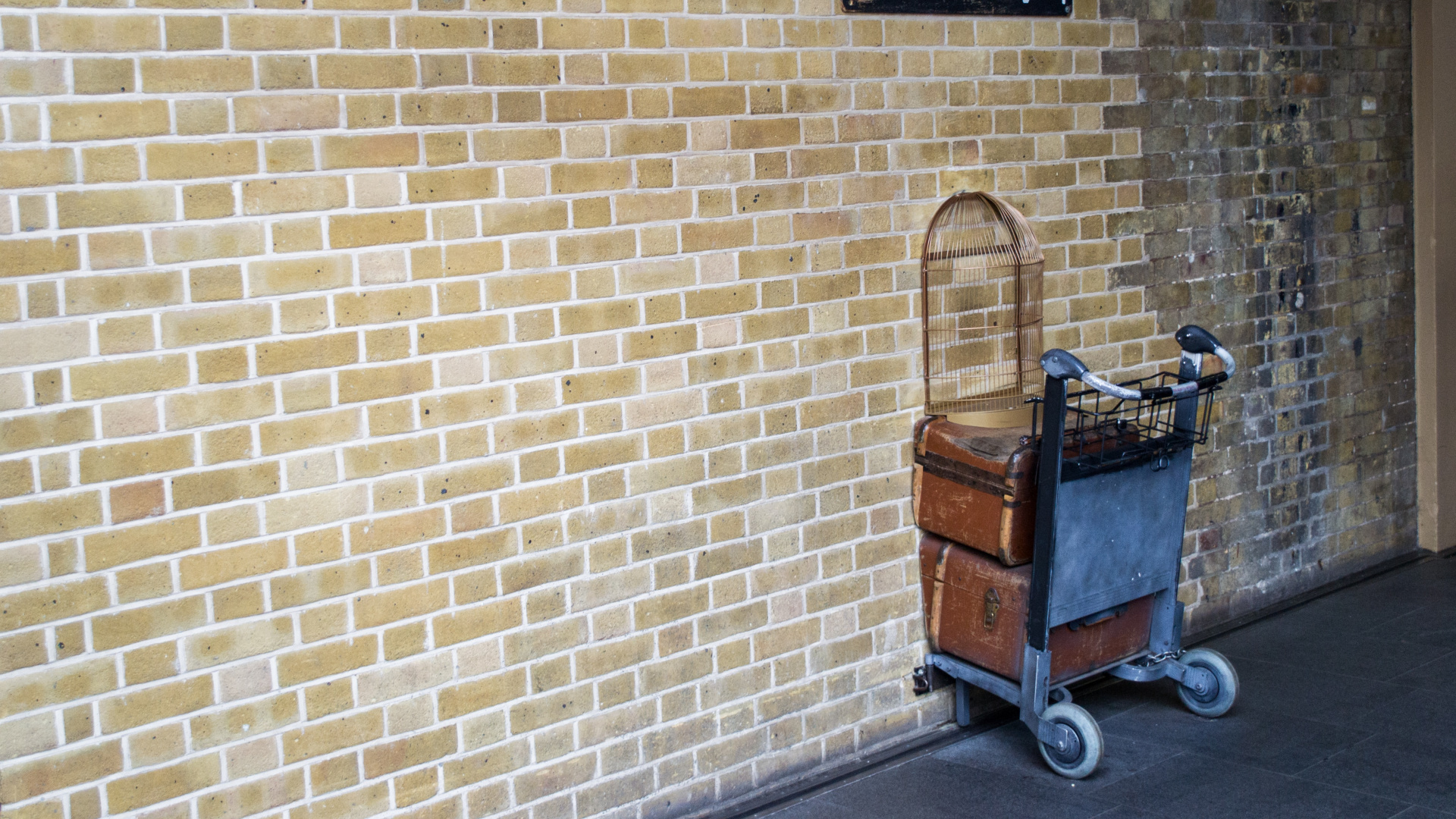 火车, 是火车站, 轮胎, 木, 砖 壁纸 1920x1080 允许