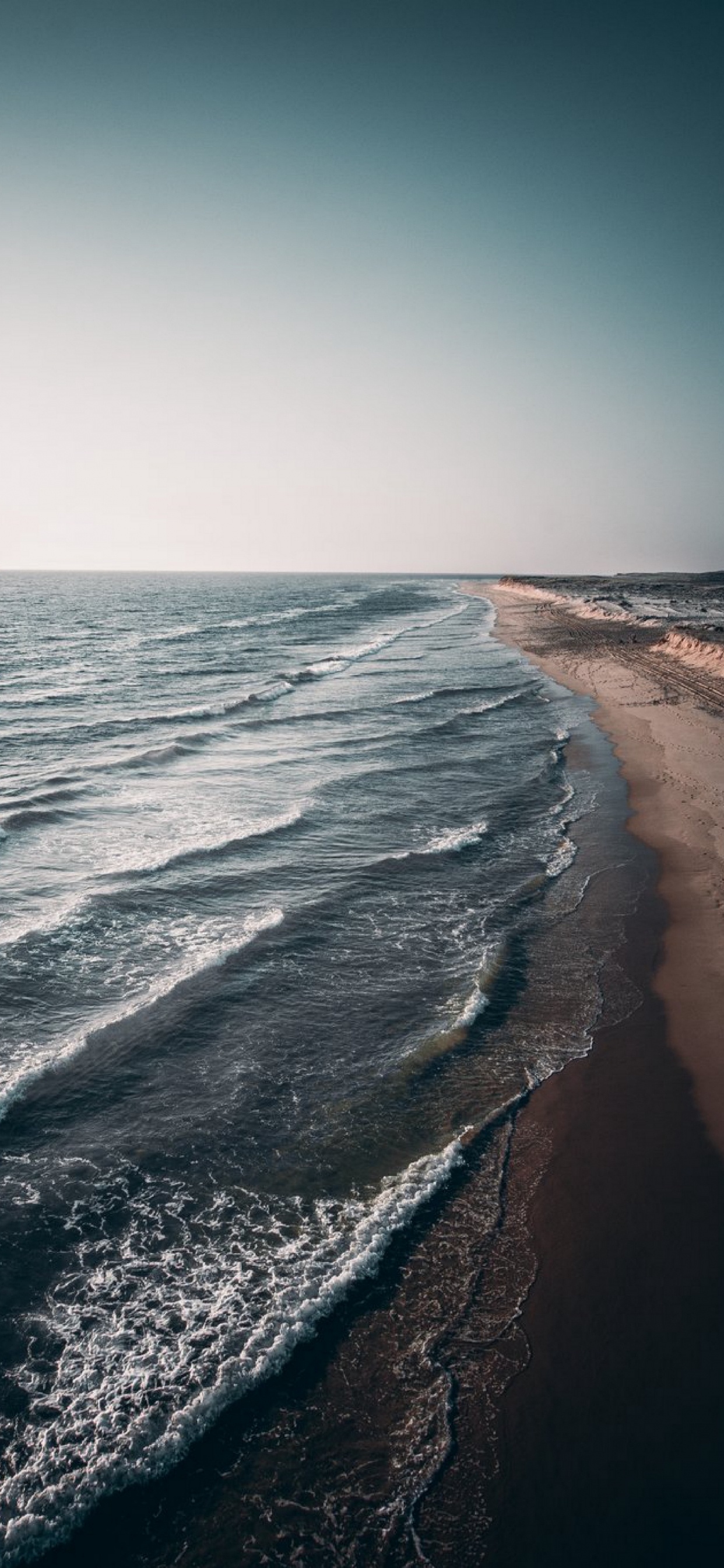 风波, 岸边, 天空, 大海, 人体内的水 壁纸 1242x2688 允许