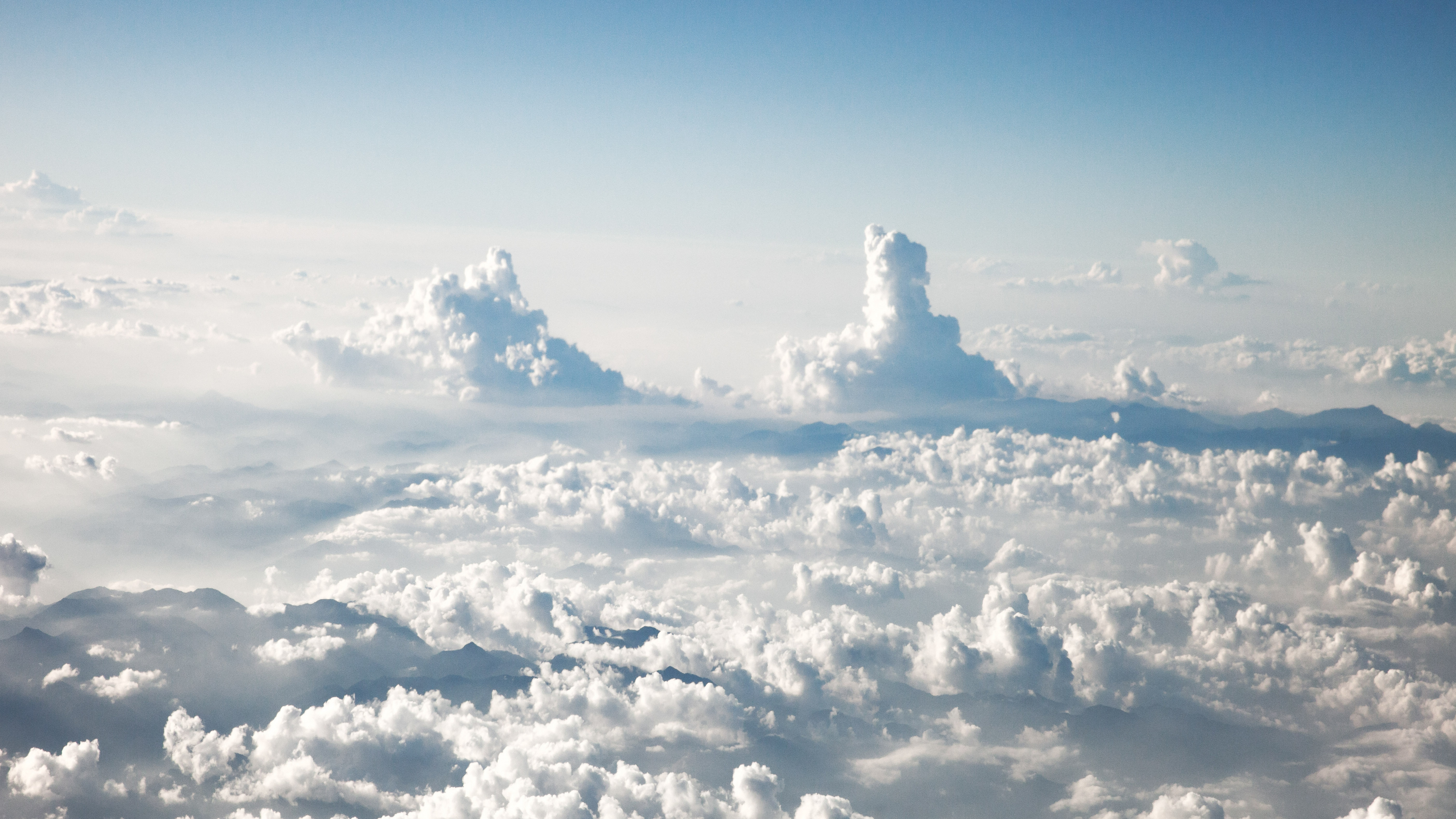 Weiße Wolken Und Blauer Himmel Tagsüber. Wallpaper in 3840x2160 Resolution