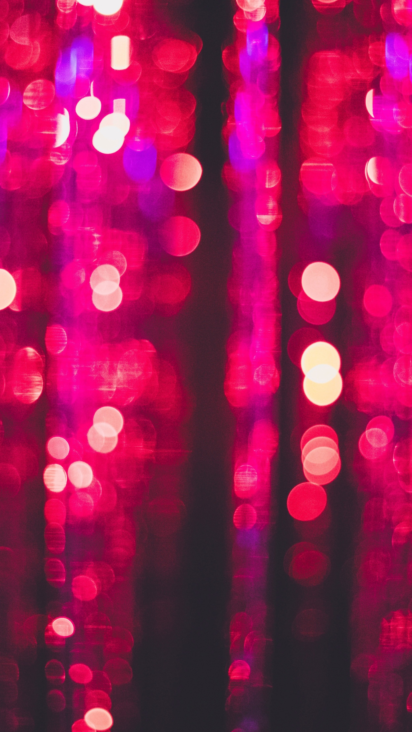 Red and White Light Bokeh. Wallpaper in 1440x2560 Resolution