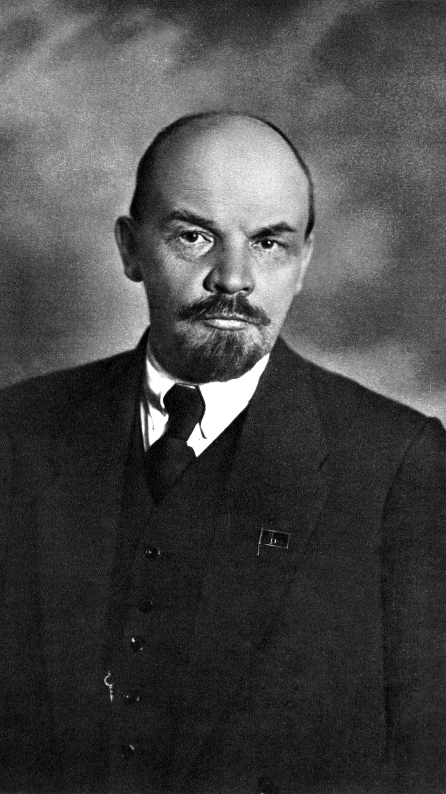 Vladimir Lenin, Russian Revolution, Bolsheviks, Moustache, Formal Wear. Wallpaper in 1440x2560 Resolution