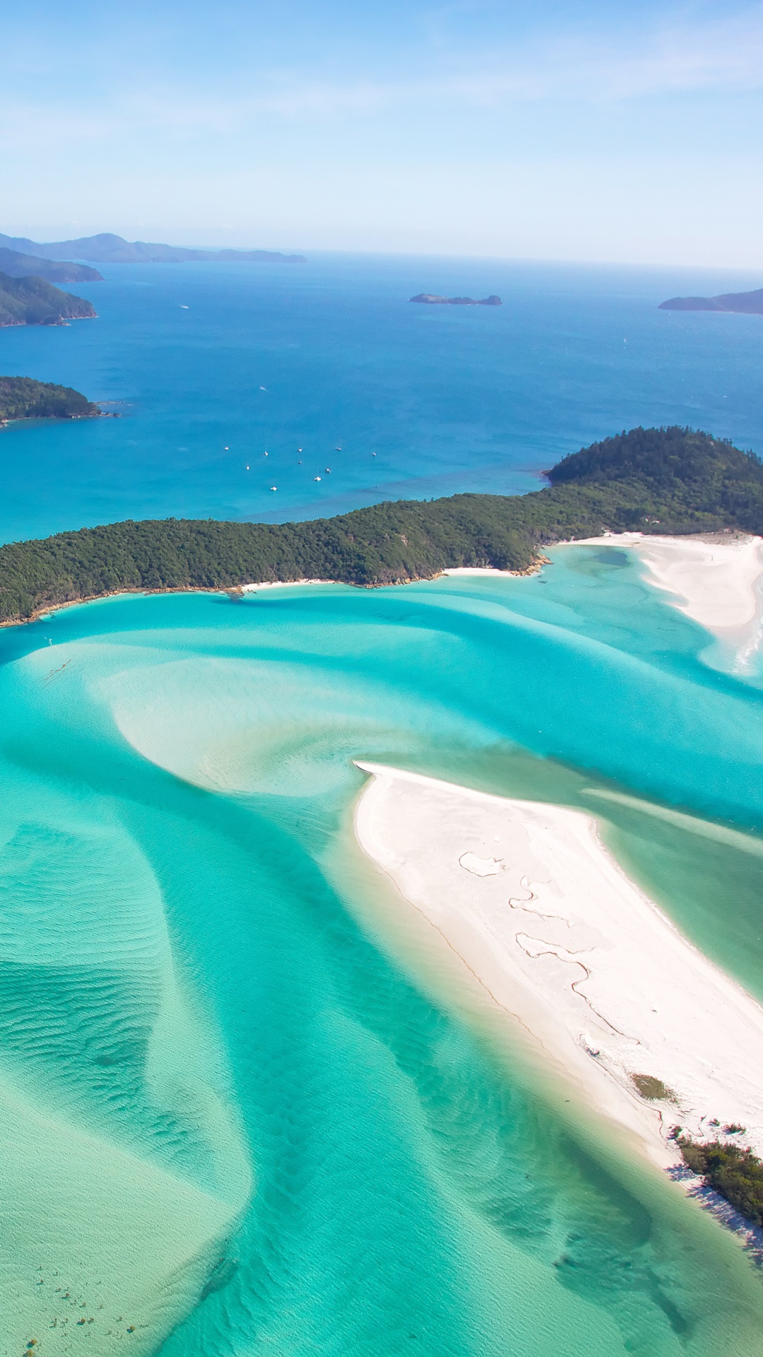 Aerial View of Green and Brown Island During Daytime. Wallpaper in 1080x1920 Resolution