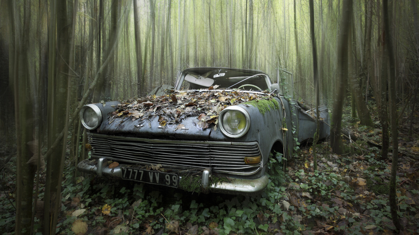 Voiture Ancienne en Noir et Blanc. Wallpaper in 1366x768 Resolution