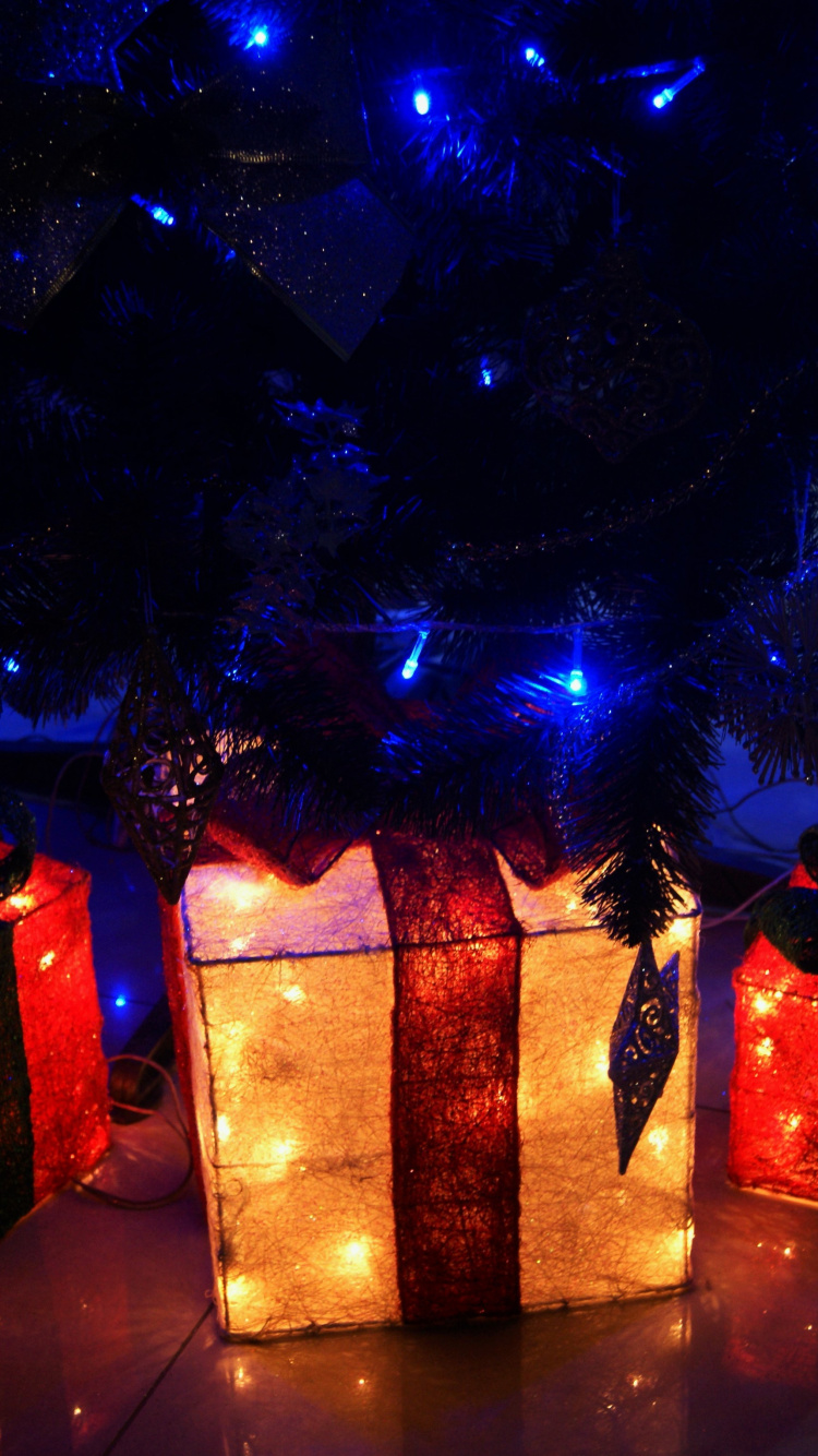 Lumière, Les Lumières de Noël, Nouvelle Année, Le Jour De Noël, Arbre du Nouvel An. Wallpaper in 750x1334 Resolution