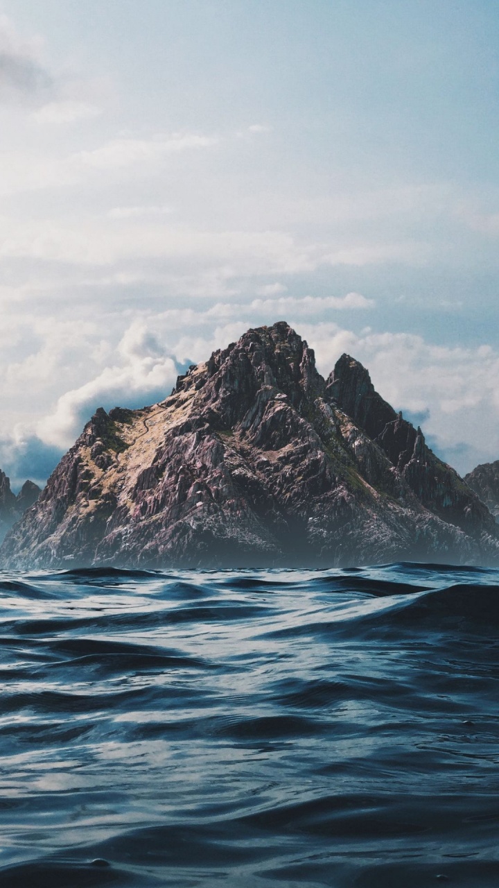 Mer, Eau, Highland, Lac, le Vent Vague. Wallpaper in 720x1280 Resolution