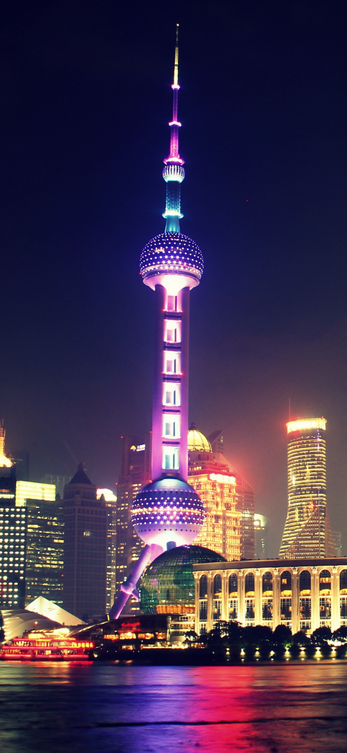 Skyline Der Stadt Bei Nacht Night. Wallpaper in 1125x2436 Resolution