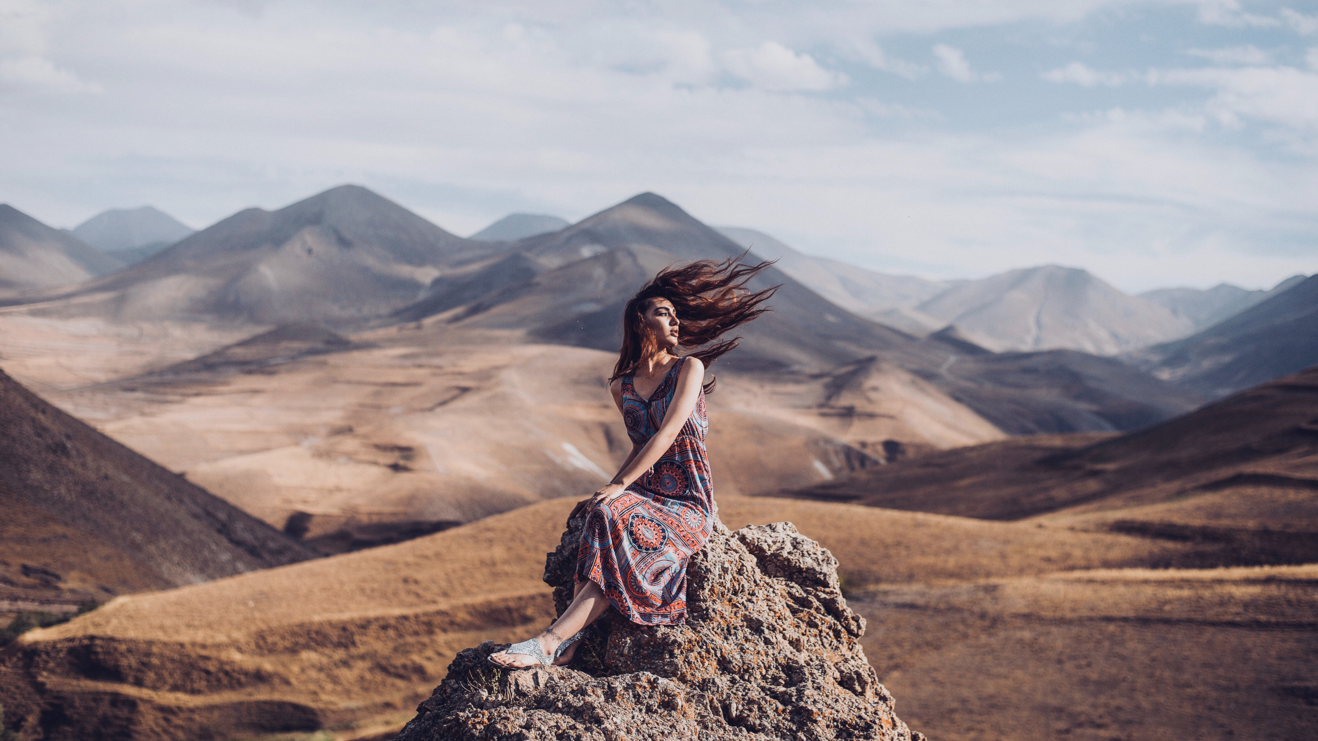 Rêve Lucide, Rêve, Les Reliefs Montagneux, Rock, L'homme. Wallpaper in 2560x1440 Resolution