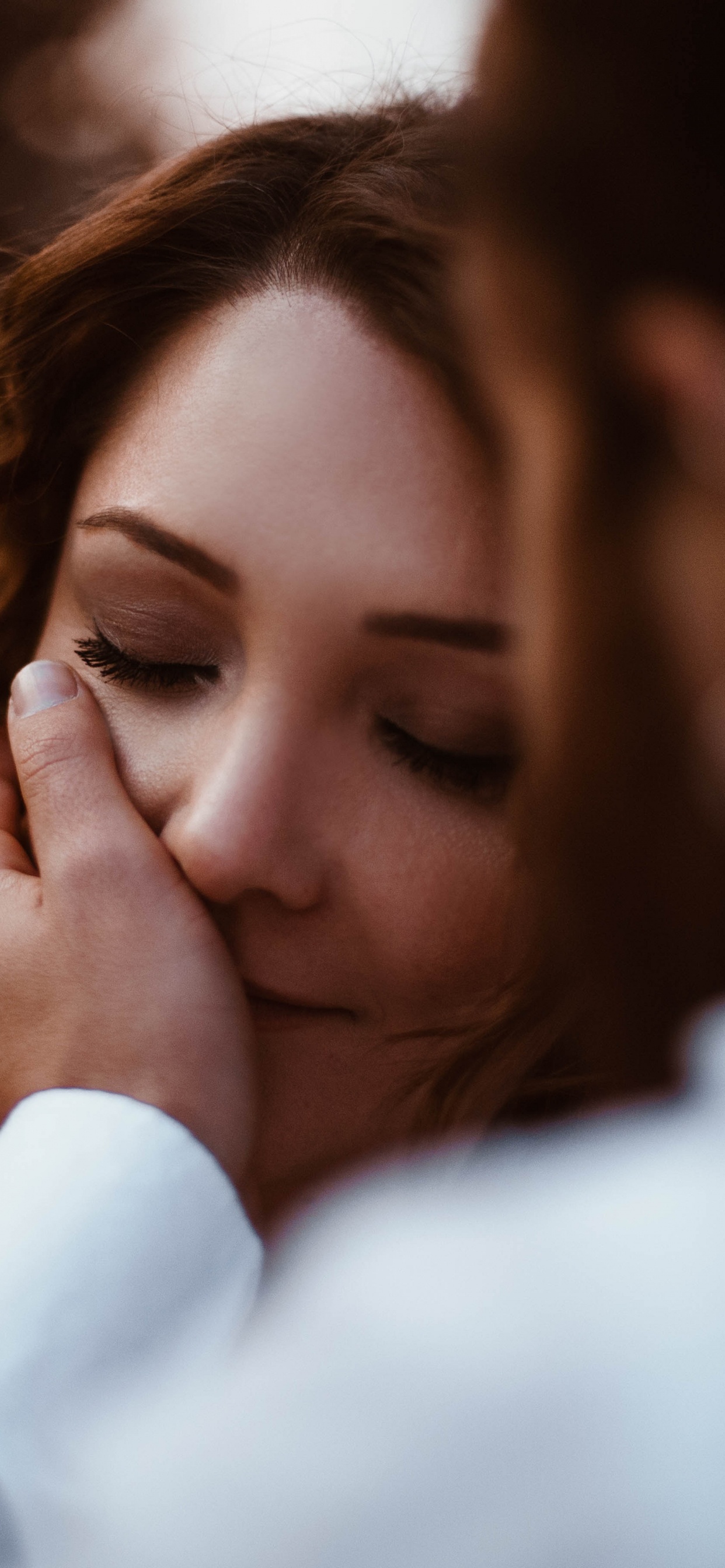 夫妇, 皮肤, 鼻子, 微笑, 手 壁纸 1242x2688 允许