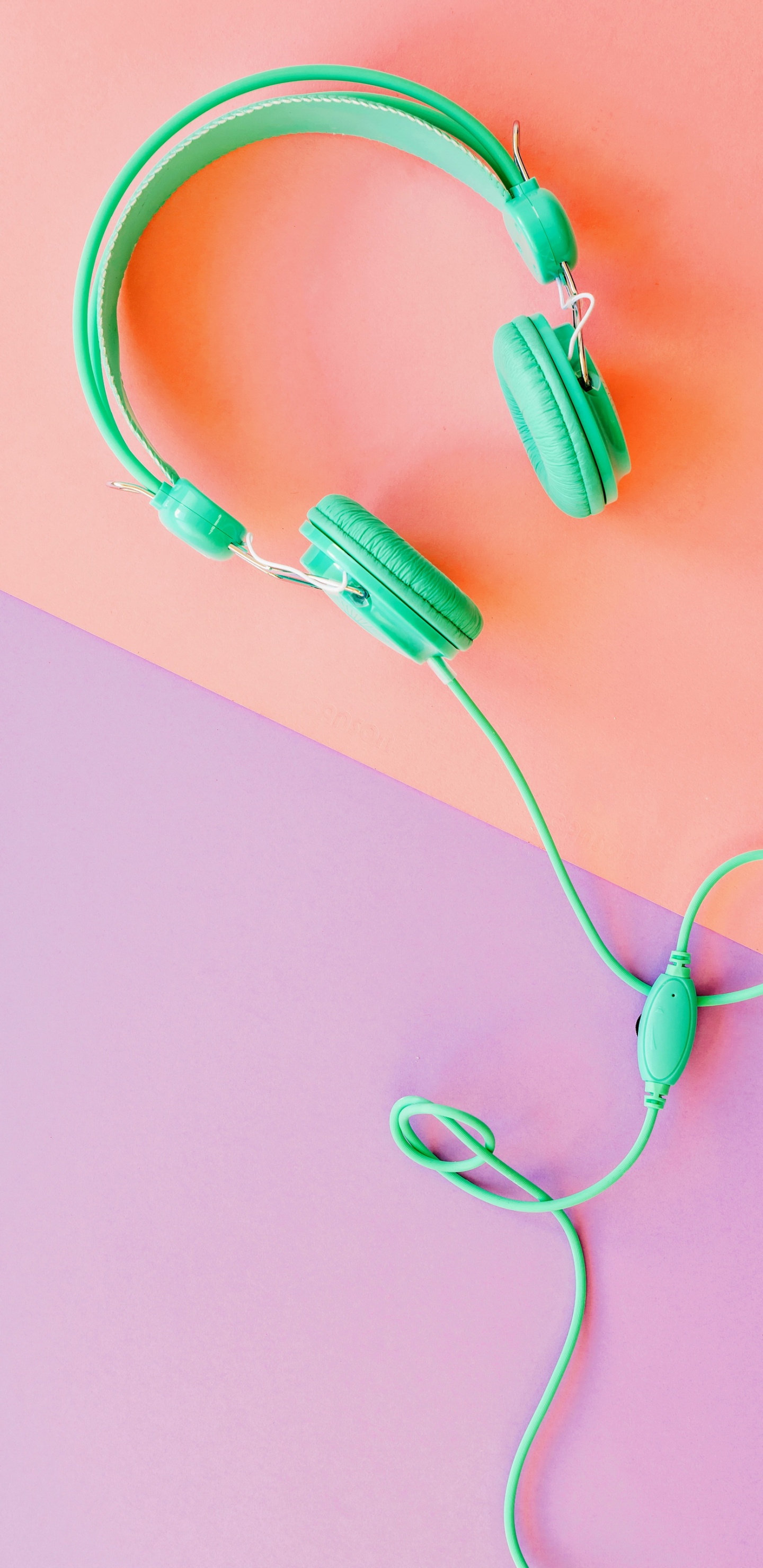 Equipo de Audio, Oido, Gadget, Rosa, Dedo. Wallpaper in 1440x2960 Resolution