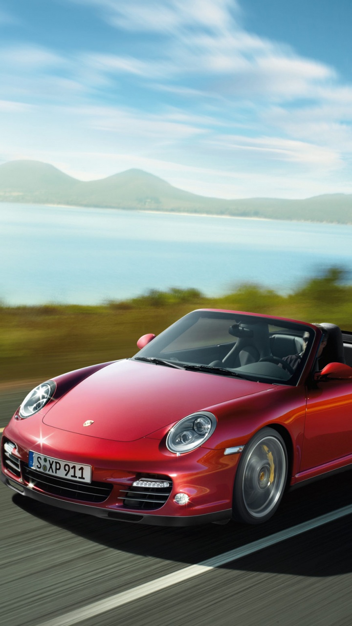 Porsche 911 Rouge Sur Route Pendant la Journée. Wallpaper in 720x1280 Resolution