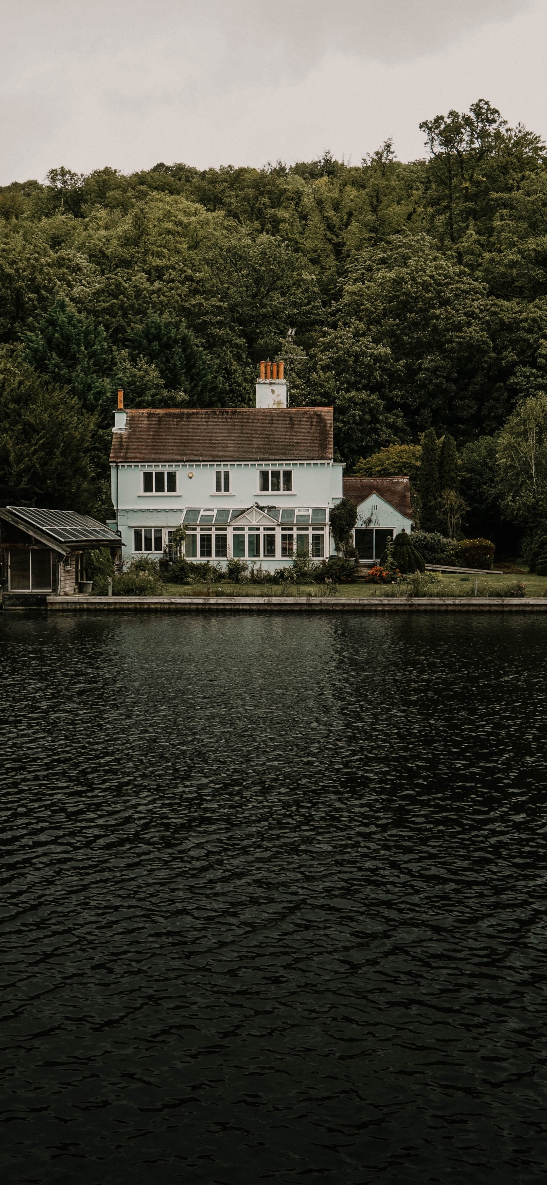 Sky, Lake, Building, Nature, Reservoir. Wallpaper in 1125x2436 Resolution