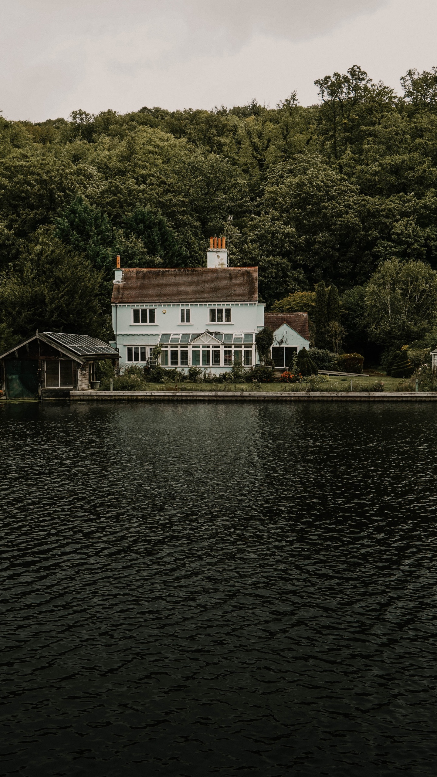 Sky, Lake, Building, Nature, Reservoir. Wallpaper in 1440x2560 Resolution