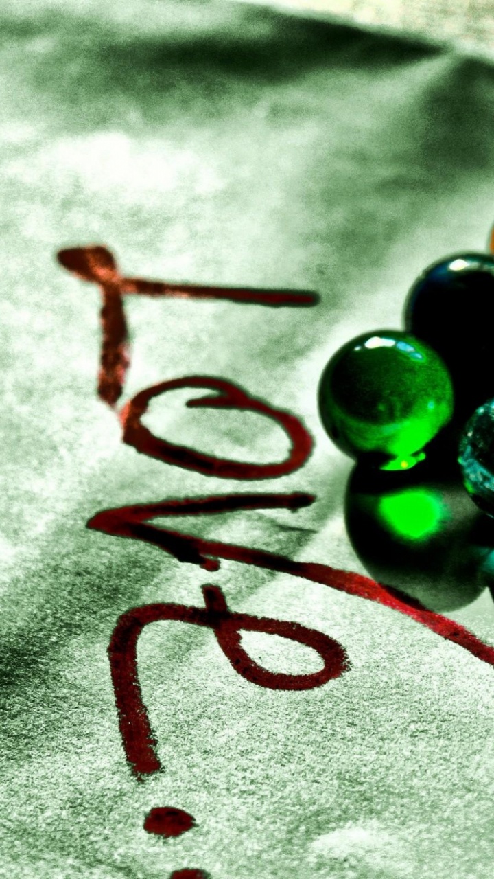 Green, Bead, Glass, Plate Glass, Ball. Wallpaper in 720x1280 Resolution