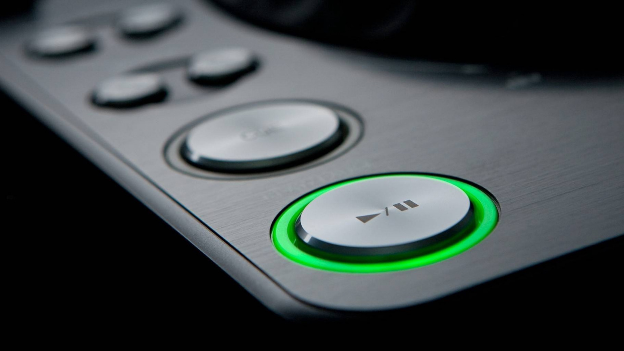 Control Remoto Negro y Verde. Wallpaper in 1280x720 Resolution