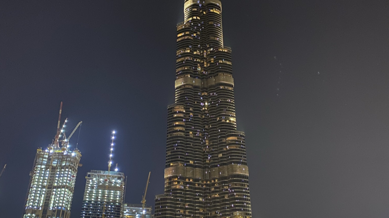 Dubai, Burj Khalifa, Tourism, Tourist Attraction, Night. Wallpaper in 1280x720 Resolution