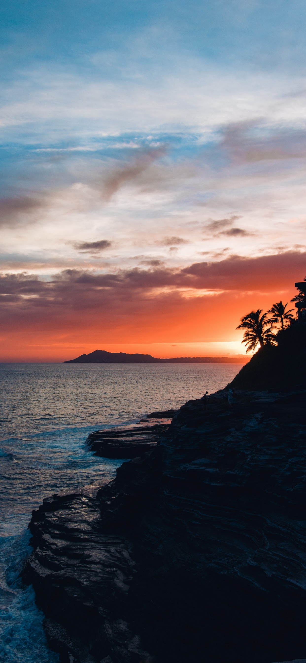 Grotte de Crachat, Eau, Afterglow, Orange, Paysage Naturel. Wallpaper in 1242x2688 Resolution