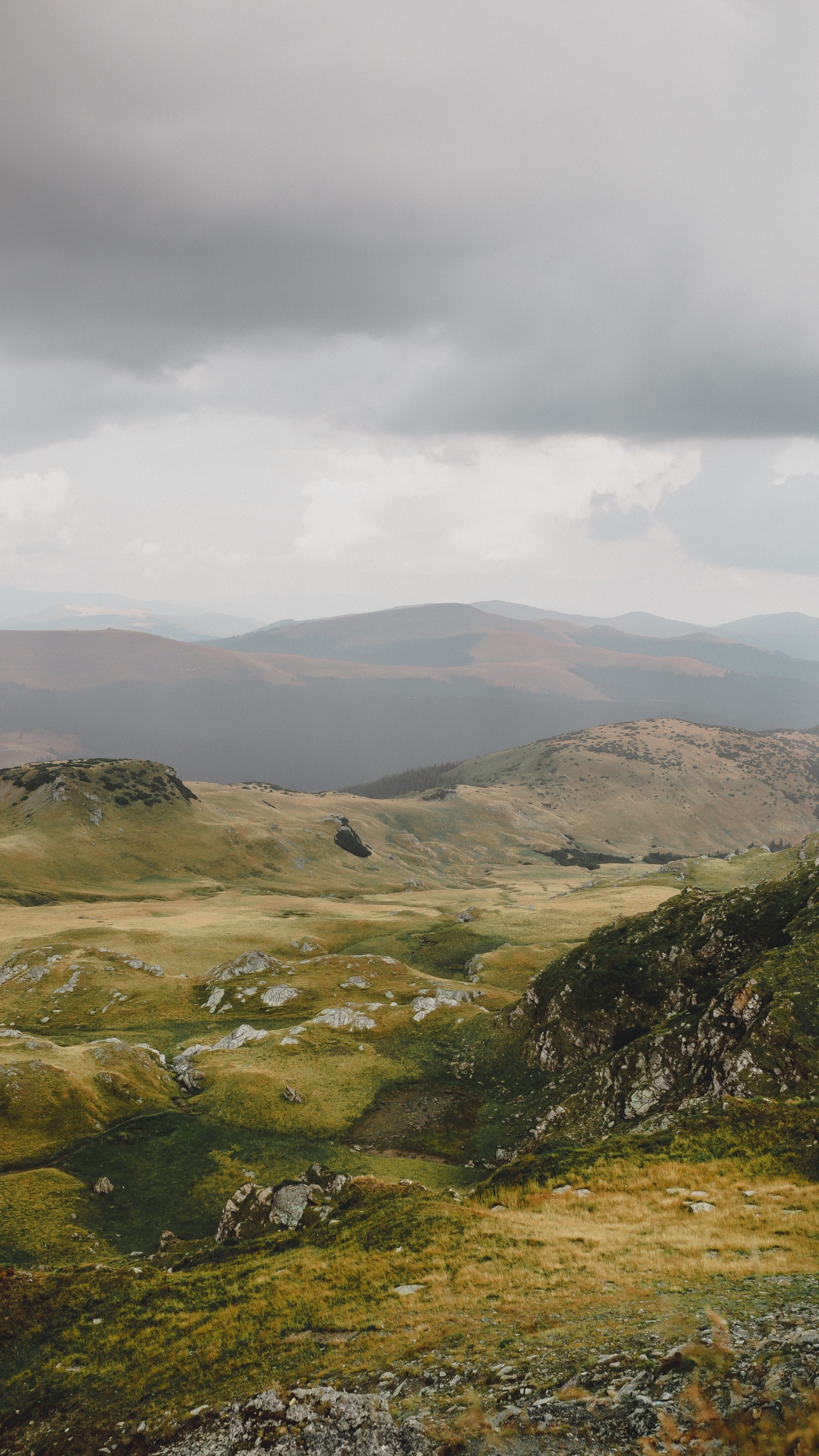 Highland, Las Formaciones Montañosas, Colina, Montaña, Cayó. Wallpaper in 1440x2560 Resolution