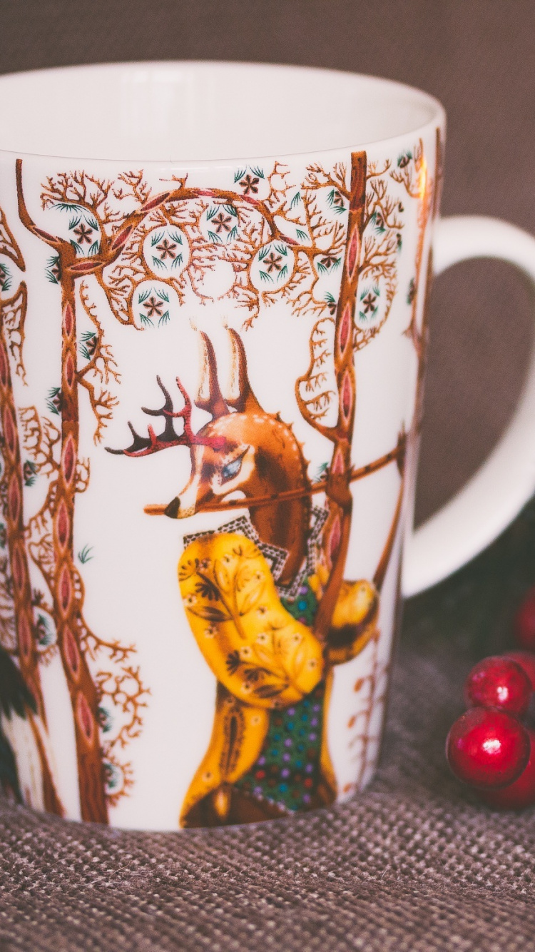 Weihnachts-und Ferienzeit, Weihnachten, Drinkware, Baum, Tafelgeschirr. Wallpaper in 750x1334 Resolution