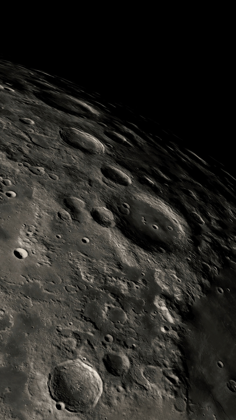 Apple, Atmosphère, Gris, Objet Astronomique, Eau. Wallpaper in 750x1334 Resolution