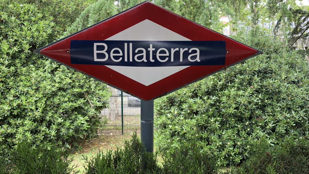 la Reserva Natural De, La Señal de Tráfico, la Vegetación, Sucursal, la Comunidad Vegetal. Wallpaper in 1280x720 Resolution