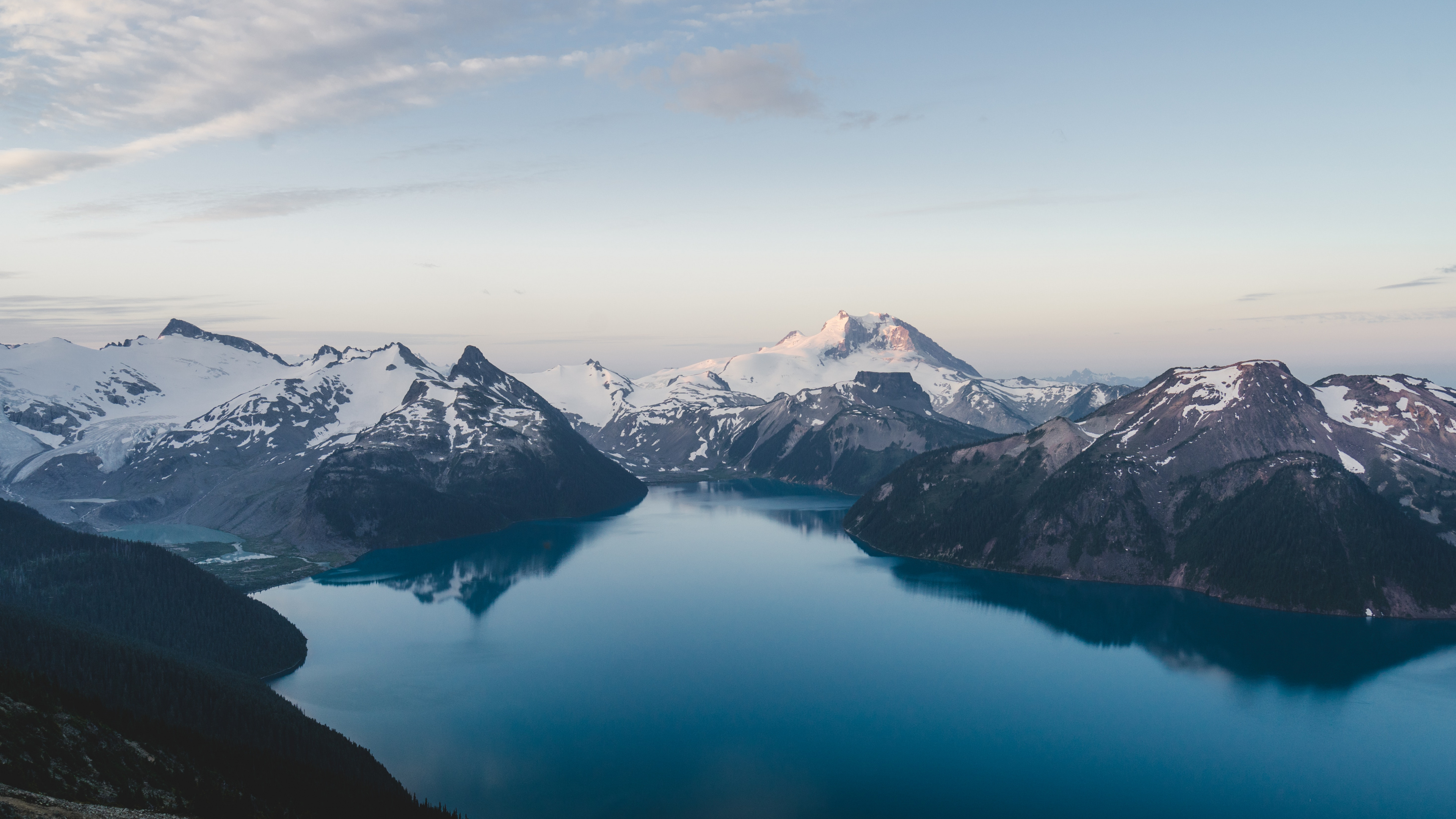 Bergigen Landschaftsformen, Bergkette, Grat, Alpen, Fjord. Wallpaper in 3840x2160 Resolution