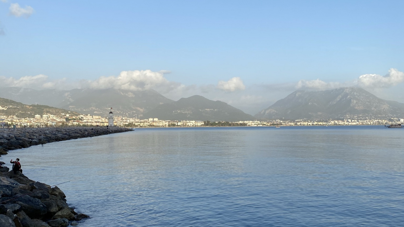 高地, 银行, 地平线 壁纸 1366x768 允许