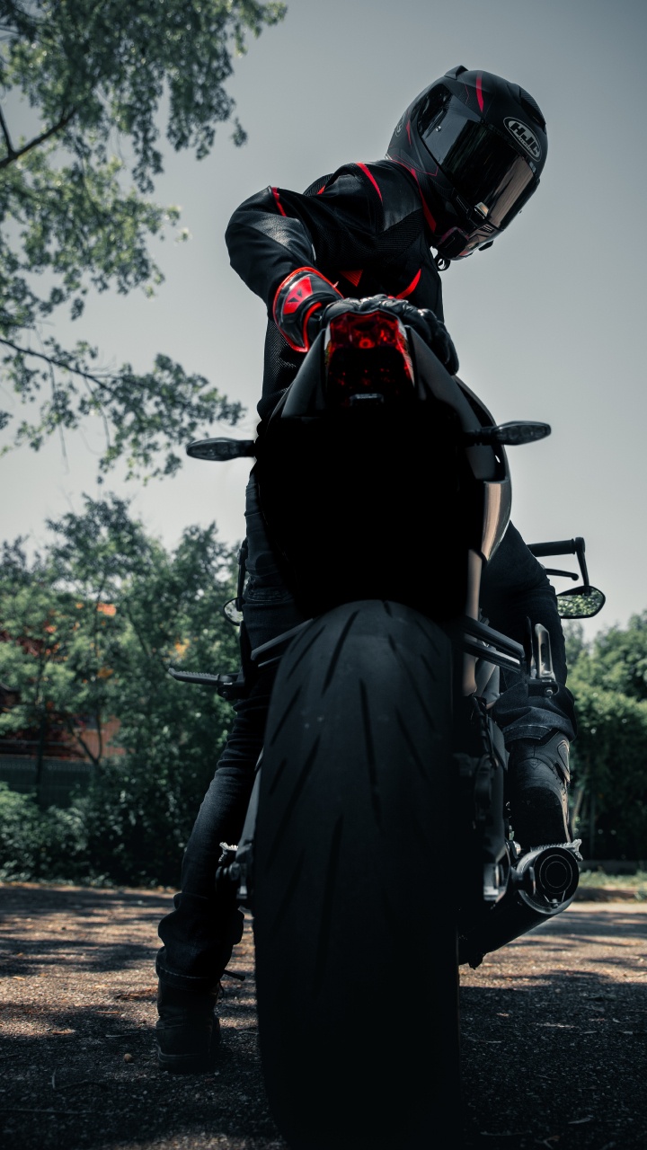 Motorcycle Helmet, Motorcycle, Yamaha Motor Company, Helmet, Motorcycling. Wallpaper in 720x1280 Resolution