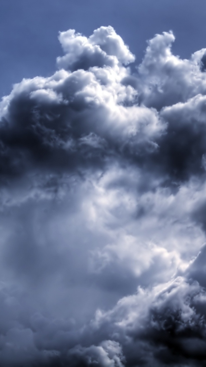 White Clouds and Blue Sky. Wallpaper in 720x1280 Resolution