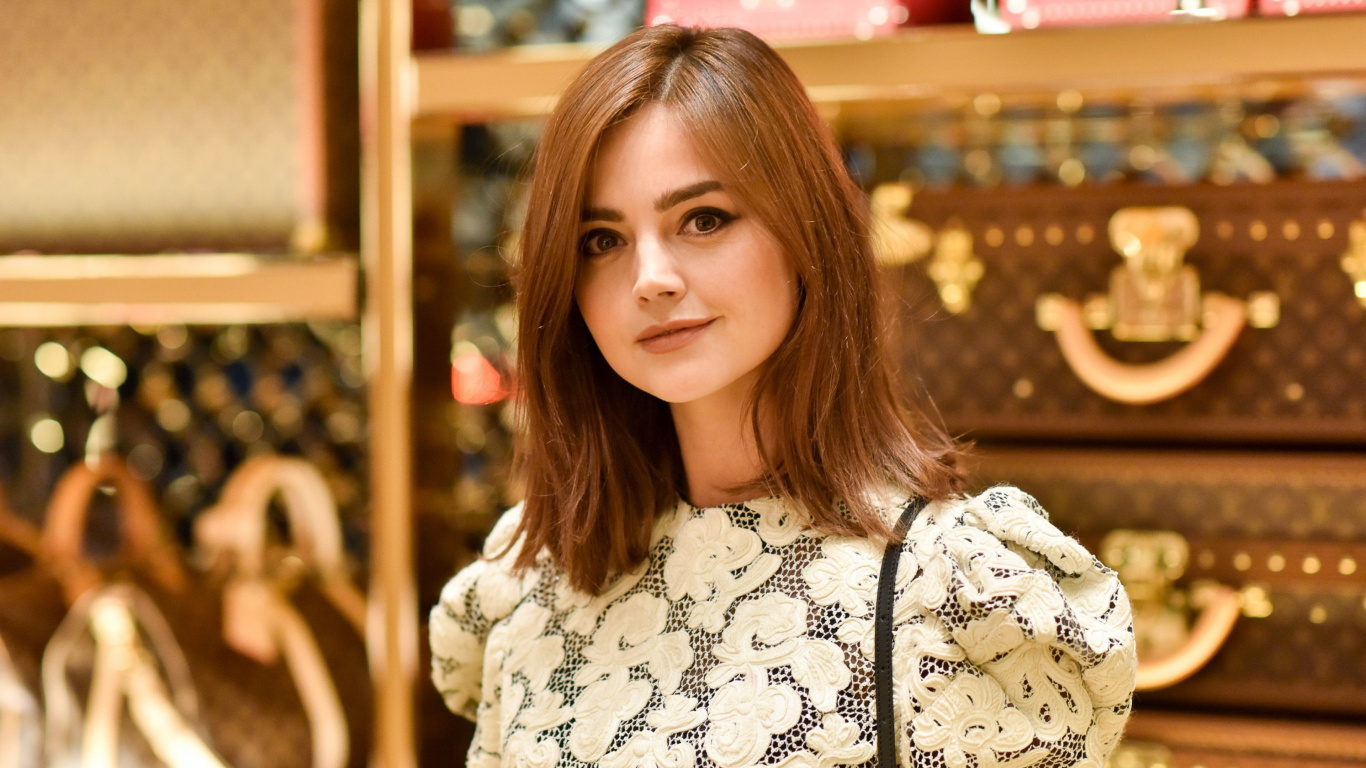 Coupe de Cheveux Jenna Coleman, Jenna Coleman, Victoria, Cheveu, Peau. Wallpaper in 1366x768 Resolution