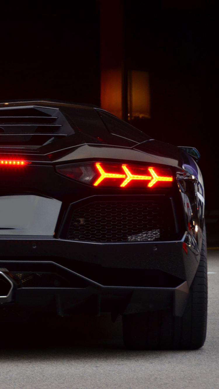 Negro Bmw m 3 Coupe. Wallpaper in 750x1334 Resolution