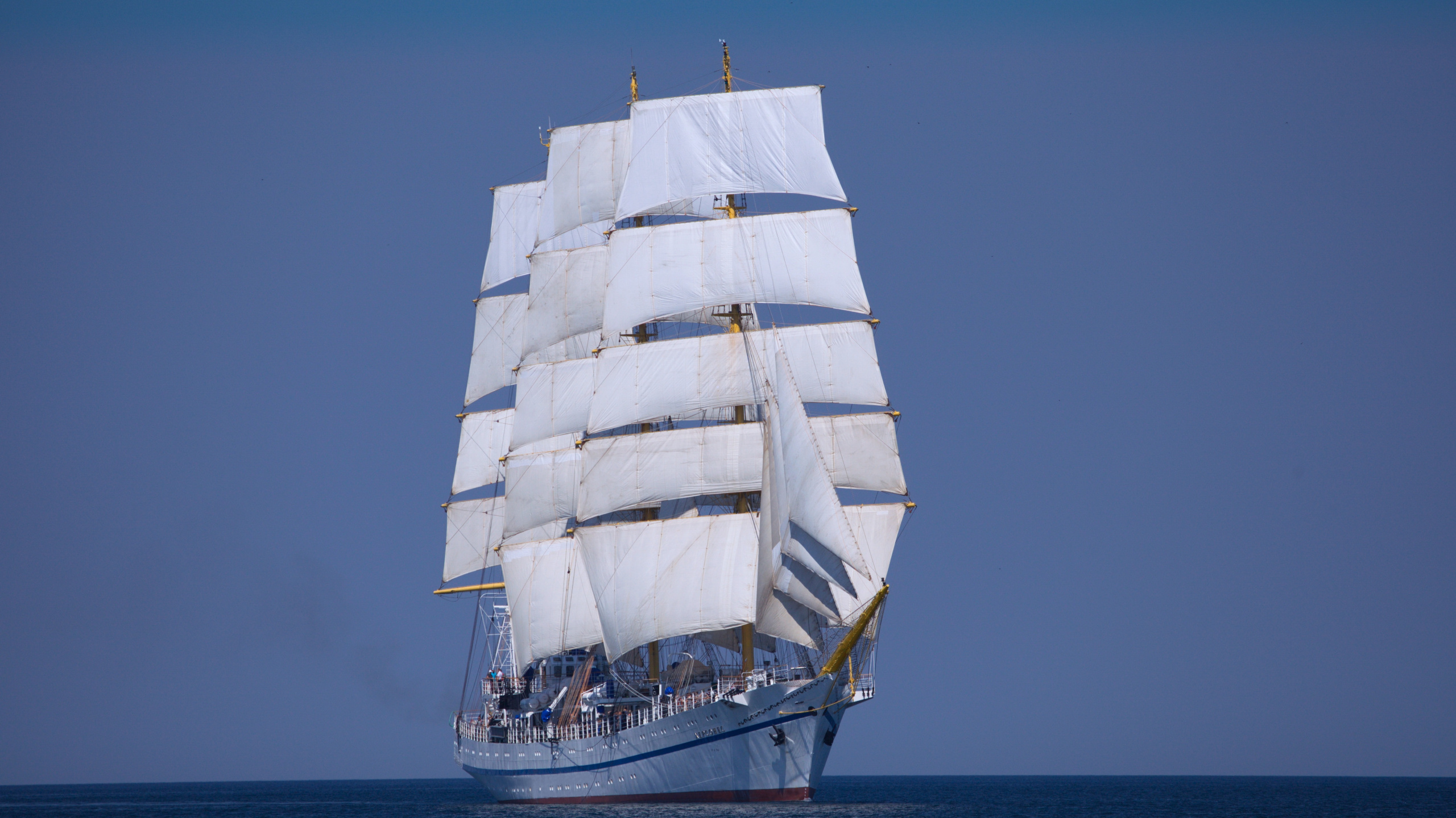 White Sail Boat on Sea During Daytime. Wallpaper in 2560x1440 Resolution