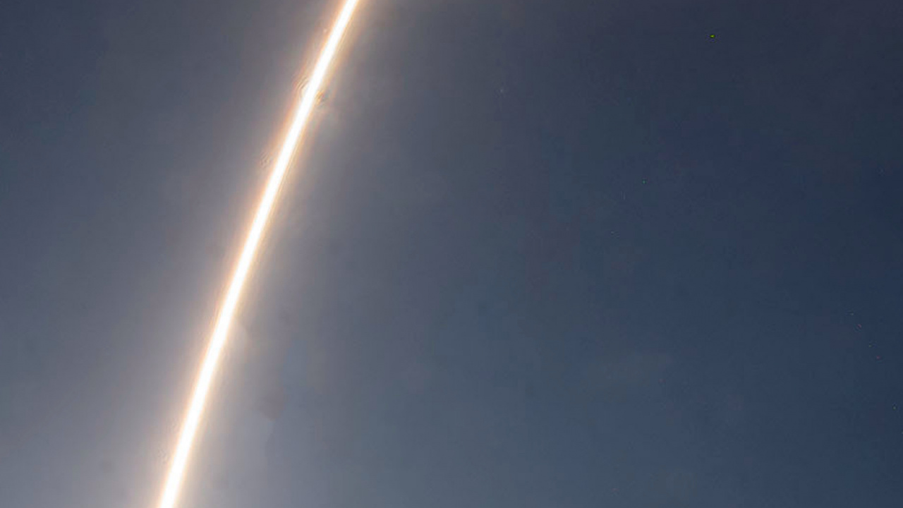 SpaceX, Starlink, Spacex Crew-1, Low Earth Orbit, Crew Dragon Demo-2. Wallpaper in 1280x720 Resolution