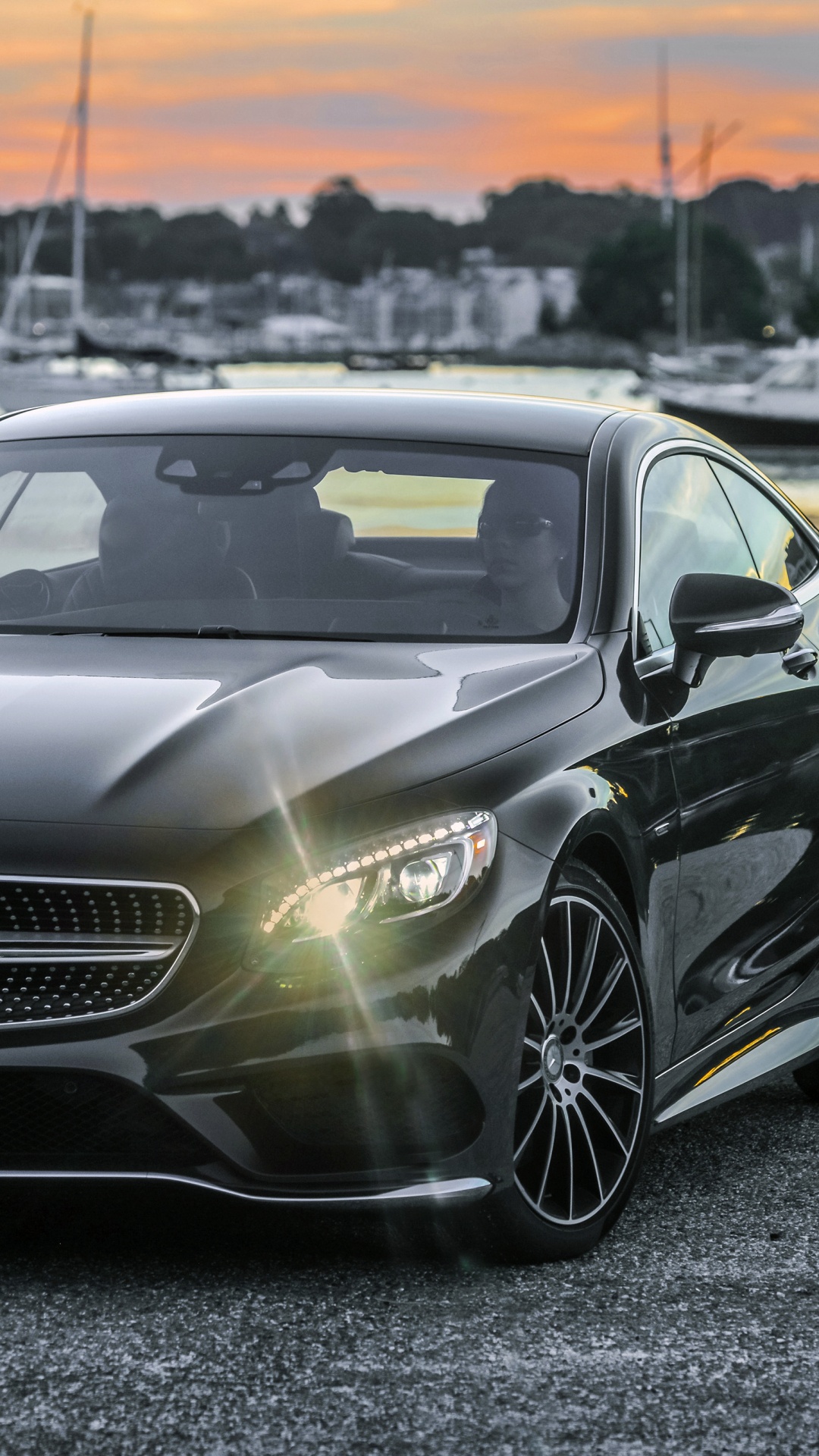 Black Mercedes Benz Coupe on Road During Daytime. Wallpaper in 1080x1920 Resolution