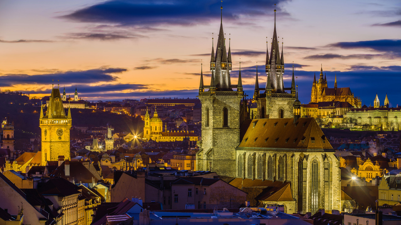 Bâtiment en Béton Blanc et Marron Pendant le Coucher du Soleil. Wallpaper in 1280x720 Resolution