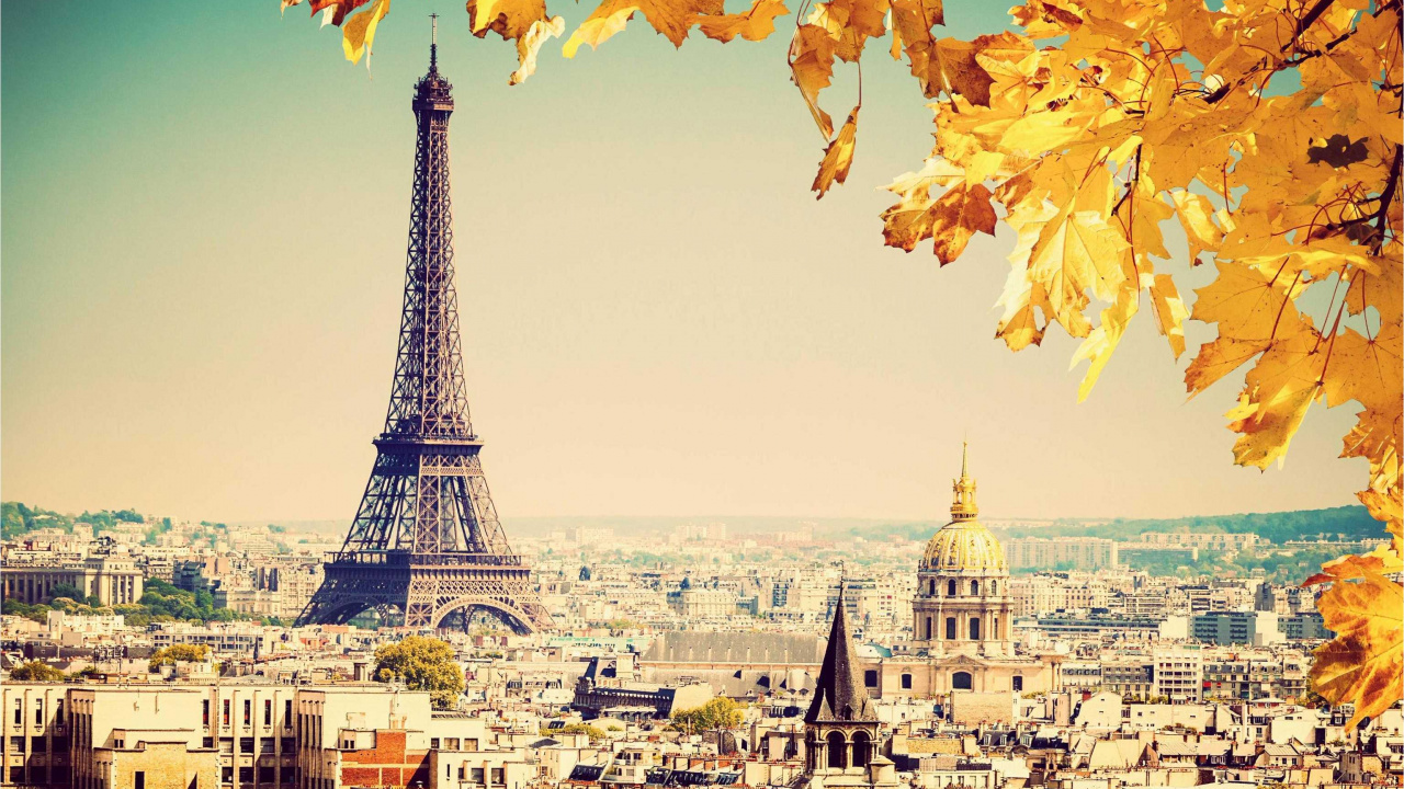 Eiffel Tower in Paris During Daytime. Wallpaper in 1280x720 Resolution