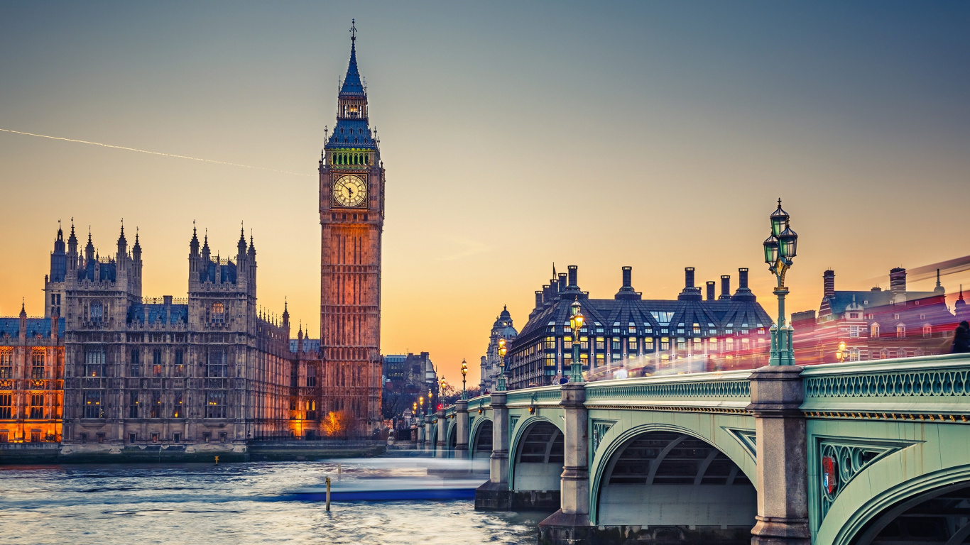 Big Ben London During Night Time. Wallpaper in 1366x768 Resolution