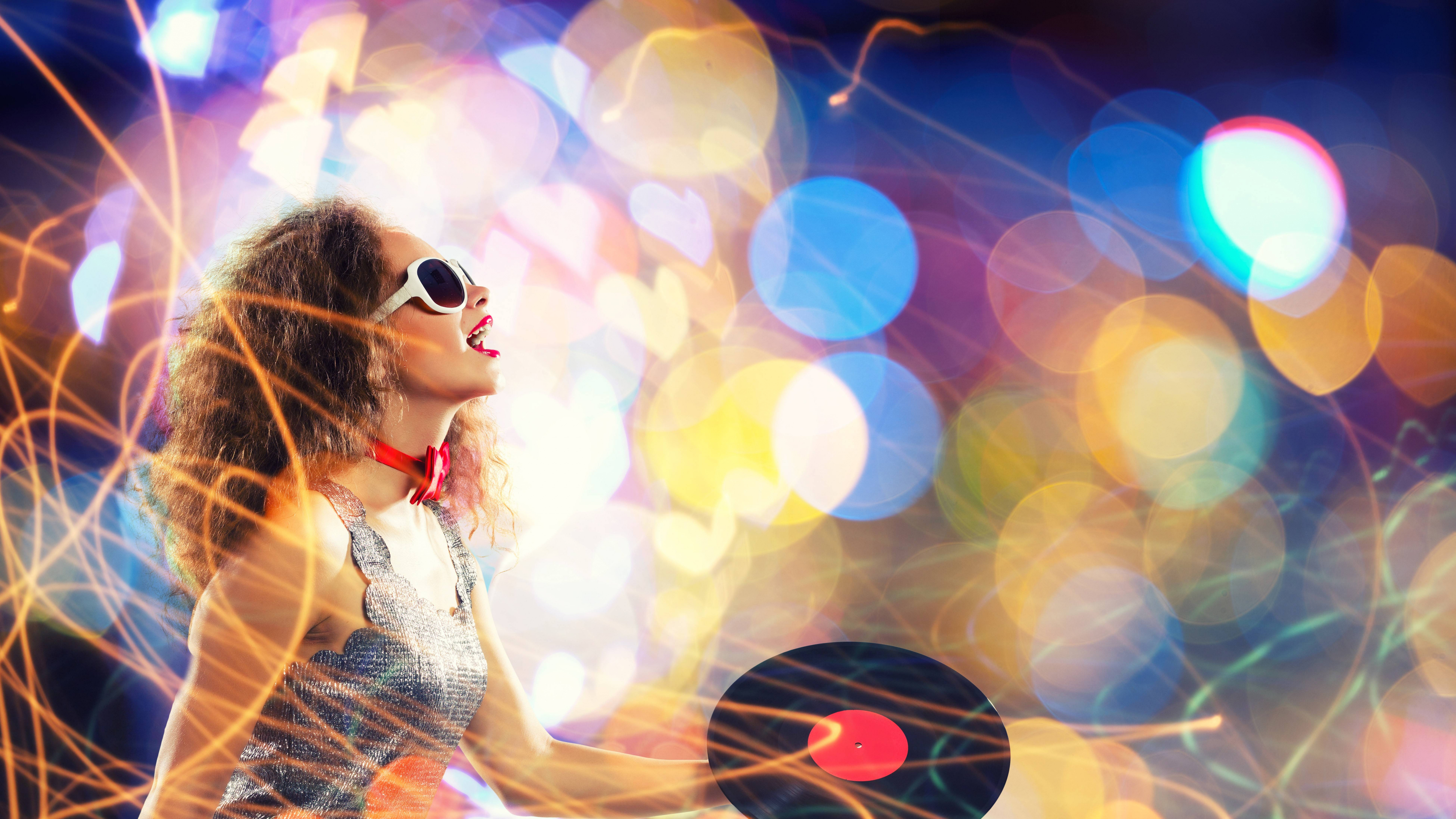 Microphone, Amusement, Performance, Événement, Bonheur. Wallpaper in 7680x4320 Resolution