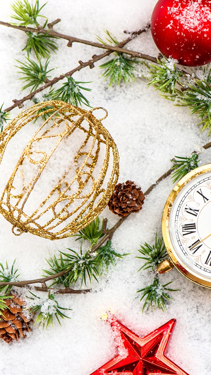 New Year, Christmas Day, Christmas Ornament, Holiday, Christmas Decoration. Wallpaper in 720x1280 Resolution