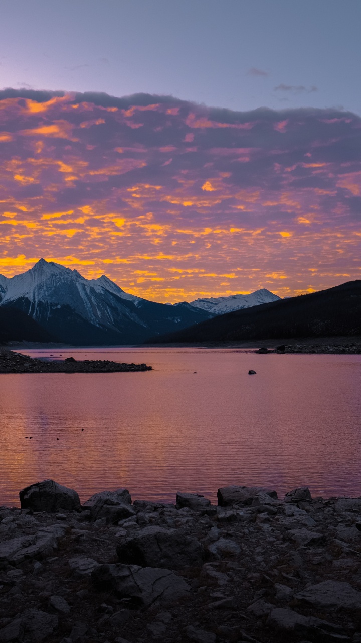 Corps de L'eau, Nature, Highland, Lac, Eau. Wallpaper in 720x1280 Resolution