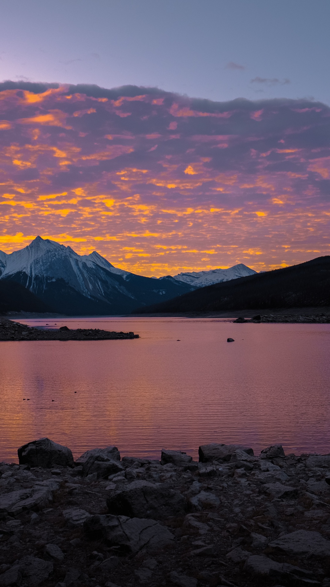 Body of Water, Nature, Mountain, Highland, Lake. Wallpaper in 1080x1920 Resolution