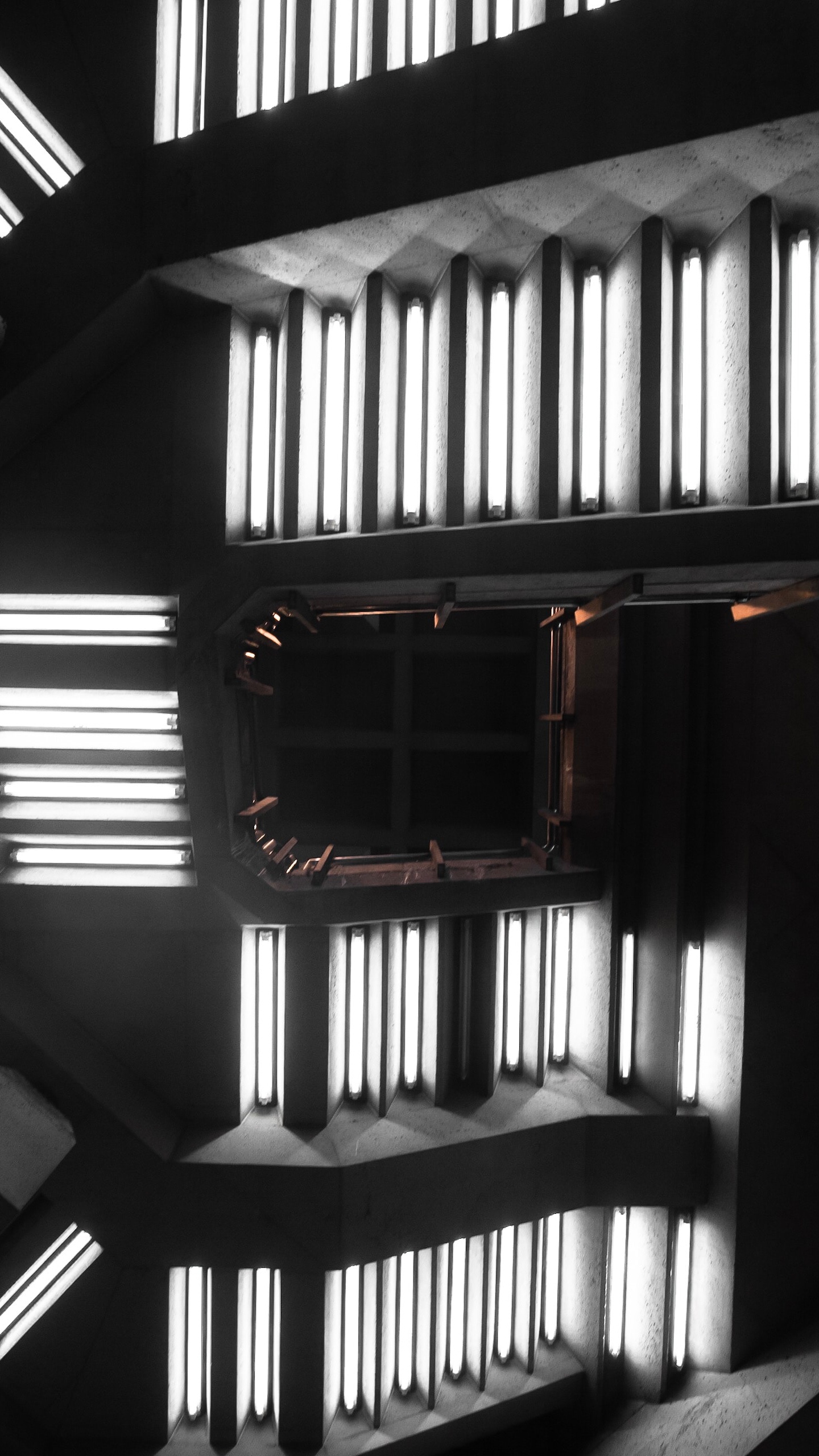 Black and White Spiral Stairs. Wallpaper in 1440x2560 Resolution