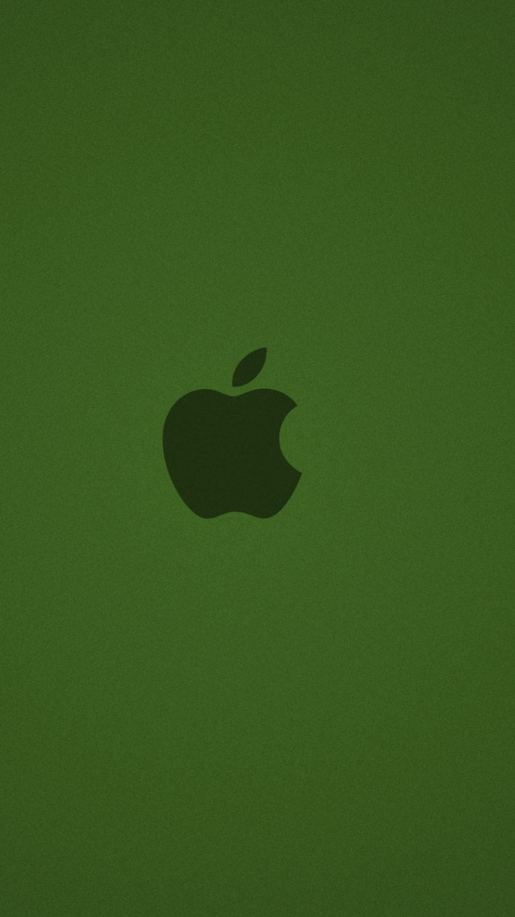 Logo Pomme Sur Surface Verte. Wallpaper in 750x1334 Resolution