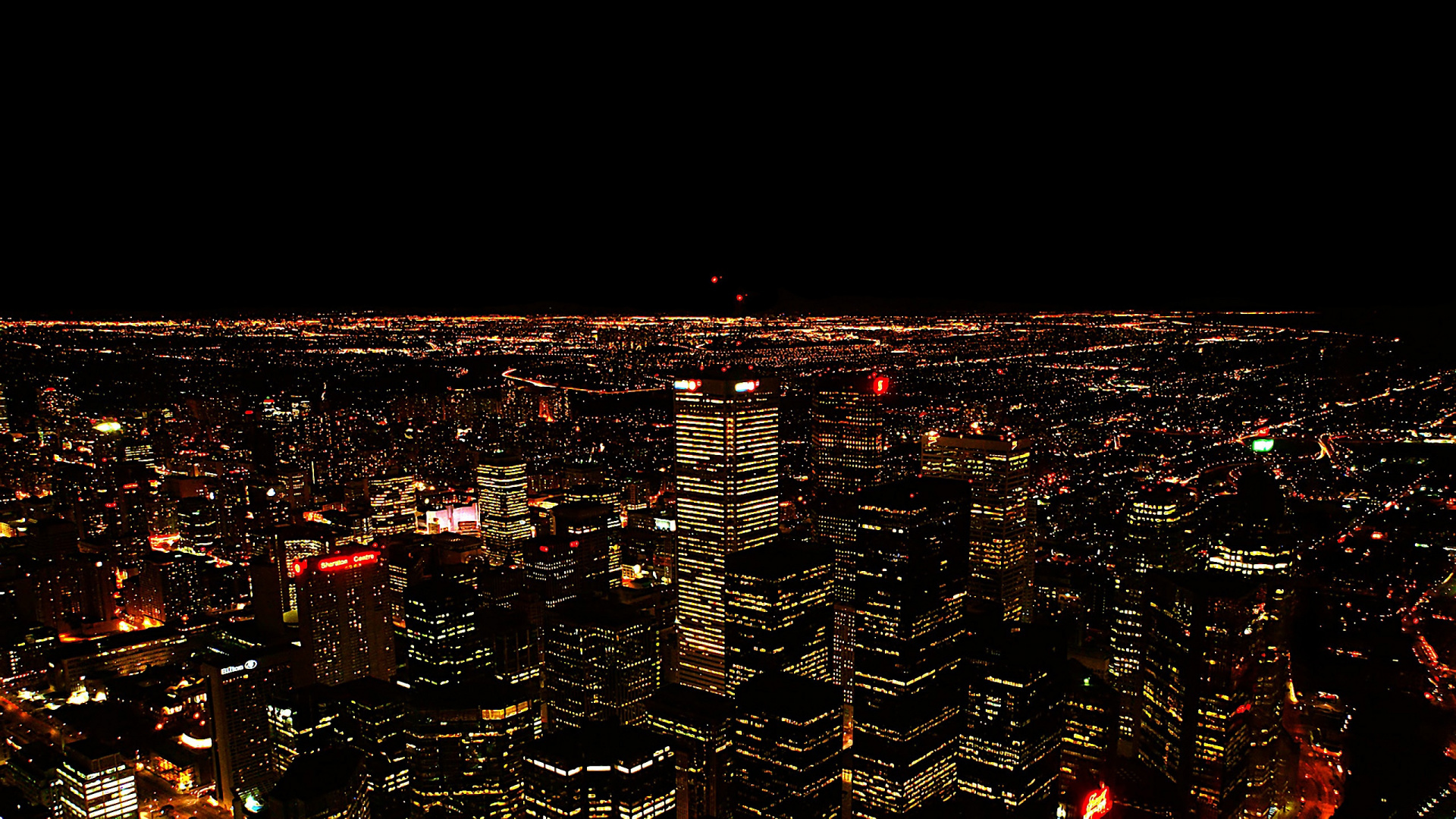 Stadt Mit Hochhäusern Während Der Nacht. Wallpaper in 1920x1080 Resolution