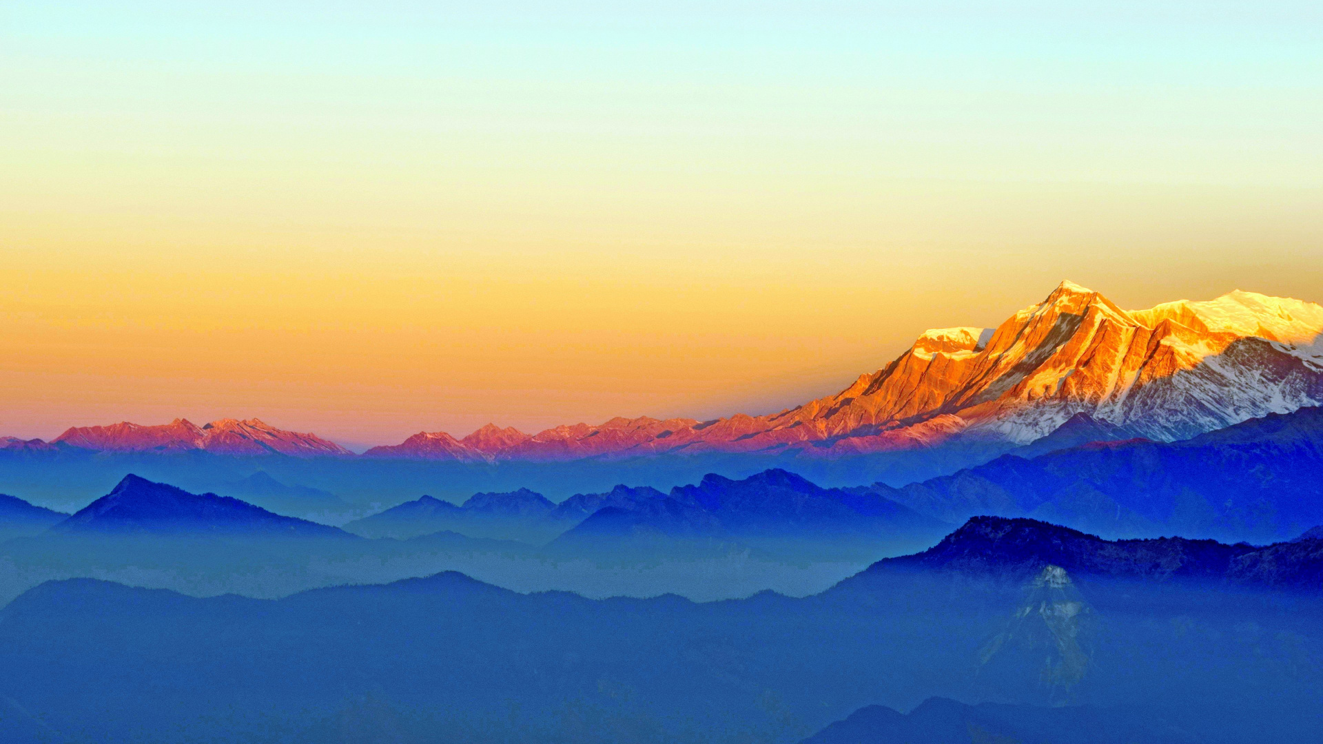 Montagnes Brunes Sous Ciel Bleu Pendant la Journée. Wallpaper in 1920x1080 Resolution