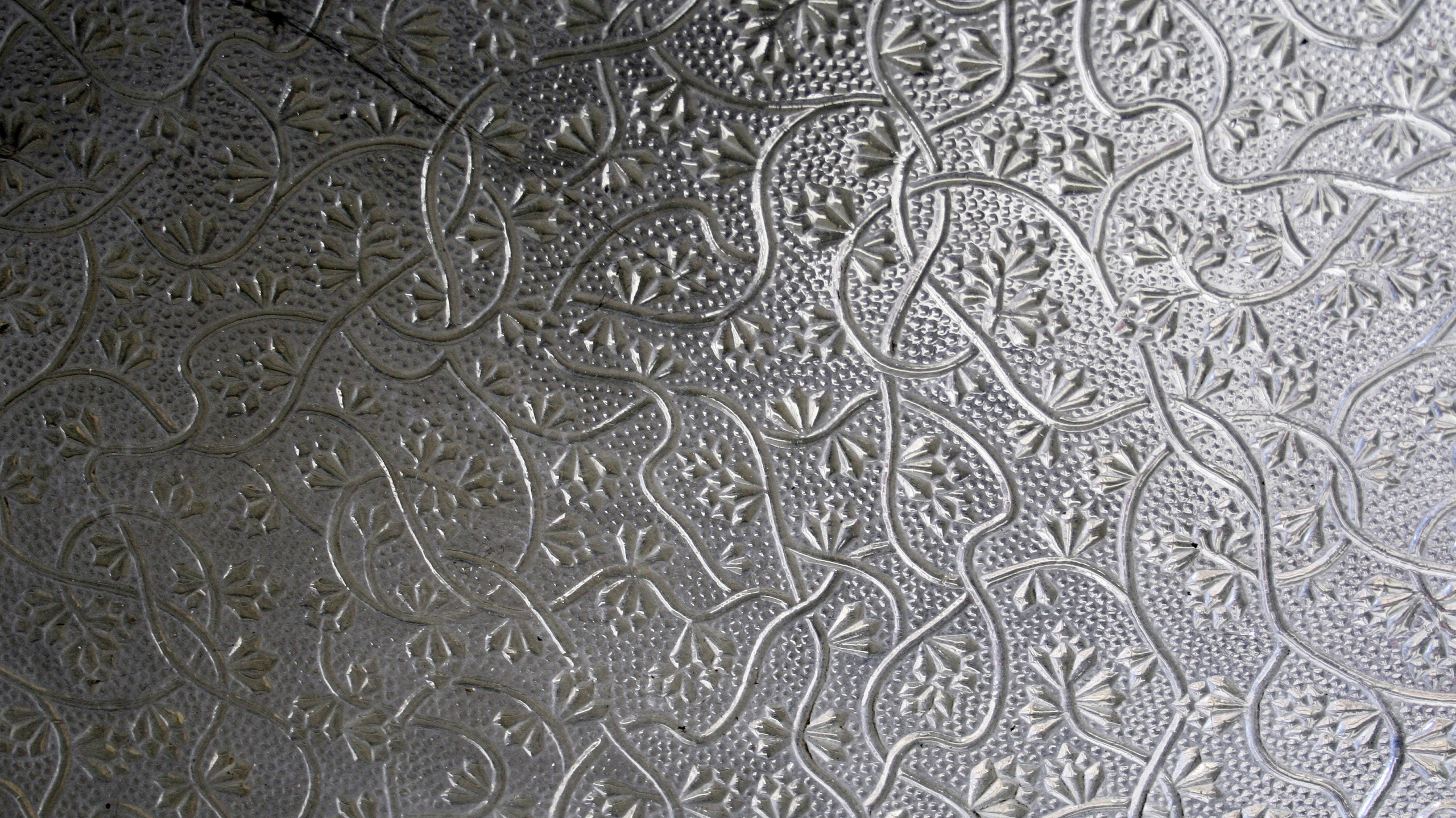 Textil Floral Blanco y Gris. Wallpaper in 2560x1440 Resolution
