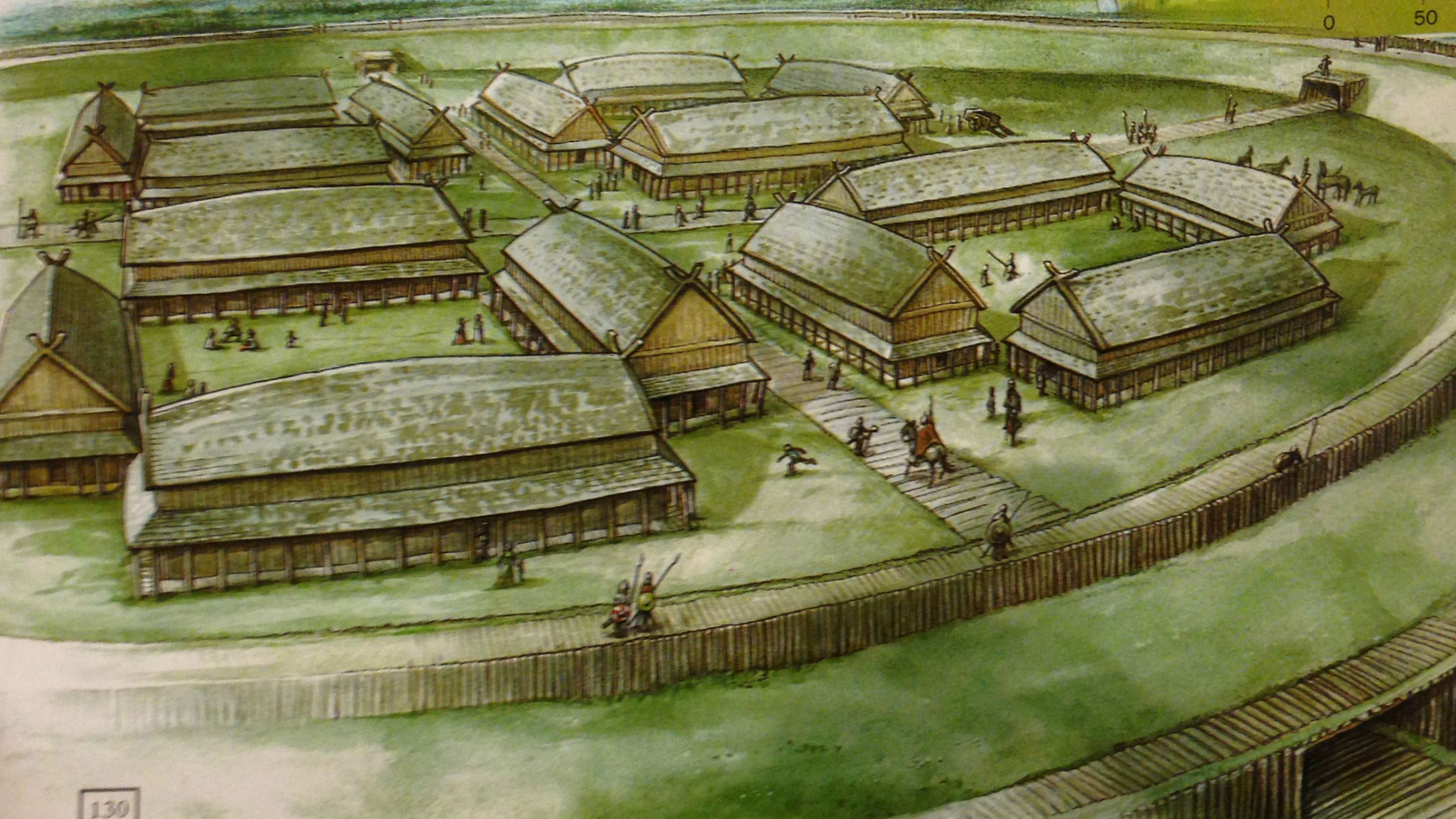 Vue Aérienne du Bâtiment Vert et Marron. Wallpaper in 2560x1440 Resolution