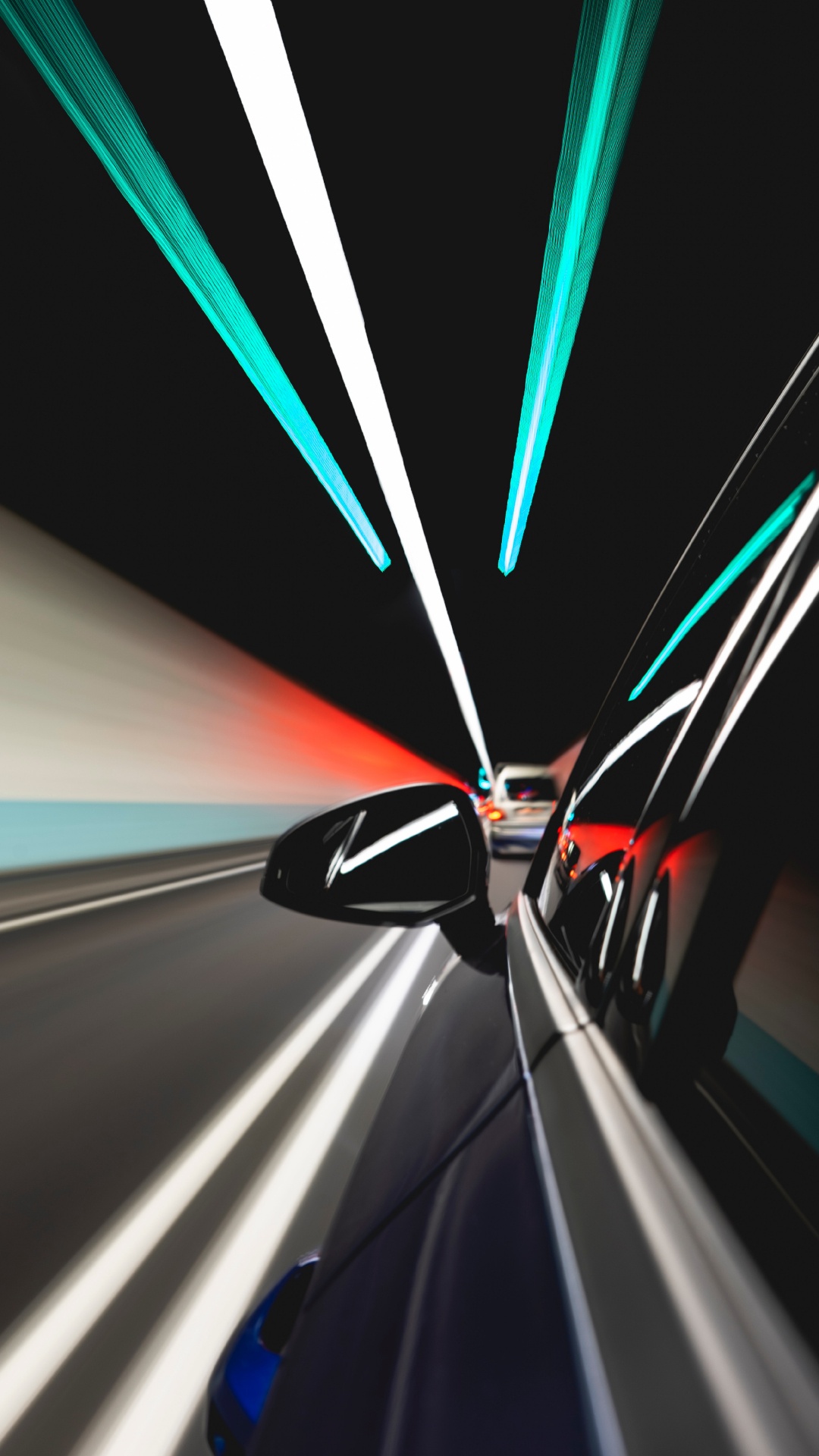 Voiture Noire Sur Route Pendant la Journée. Wallpaper in 1080x1920 Resolution