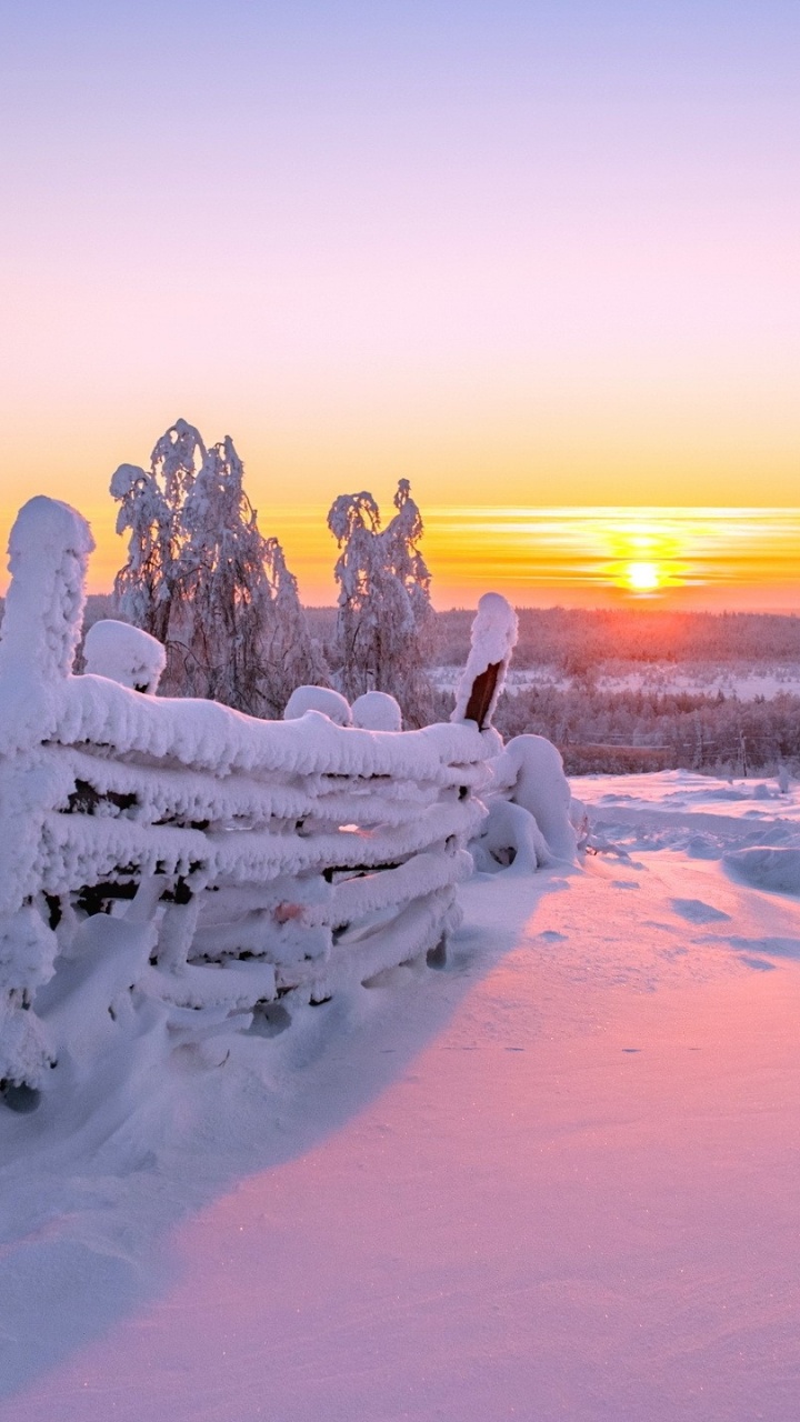 White Wooden Fence on White Sand During Sunset. Wallpaper in 720x1280 Resolution