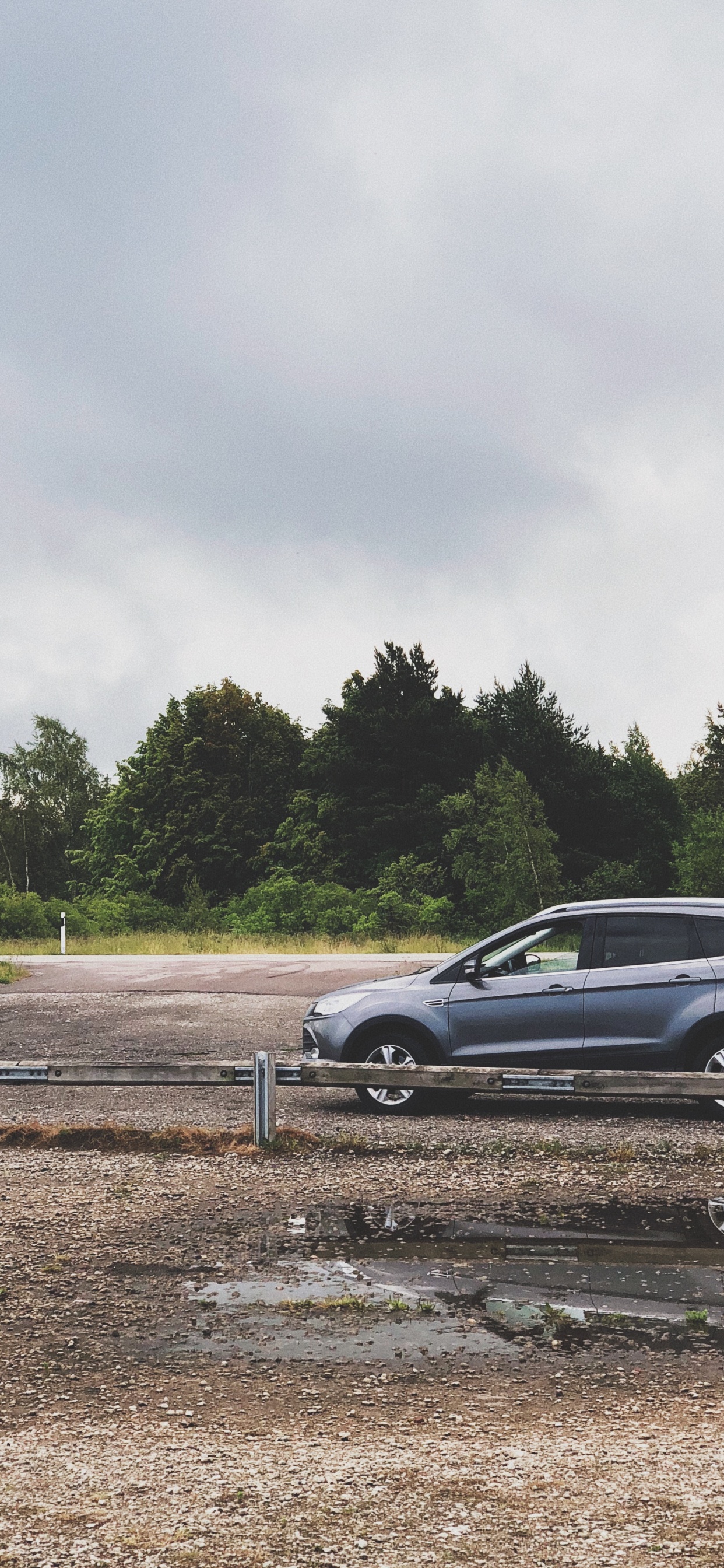 Route, Roi, Voiture Compacte, Voiture de Taille Moyenne, Voiture Sous-compacte. Wallpaper in 1242x2688 Resolution